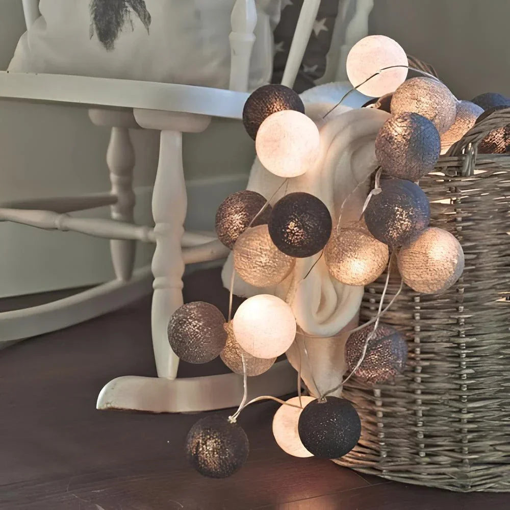 Lichtslinger met Geweven Bolletjes Warm LED Sfeerlicht voor Slaapkamer Woonkamer 20-200 Lichtpunten | Sansoti