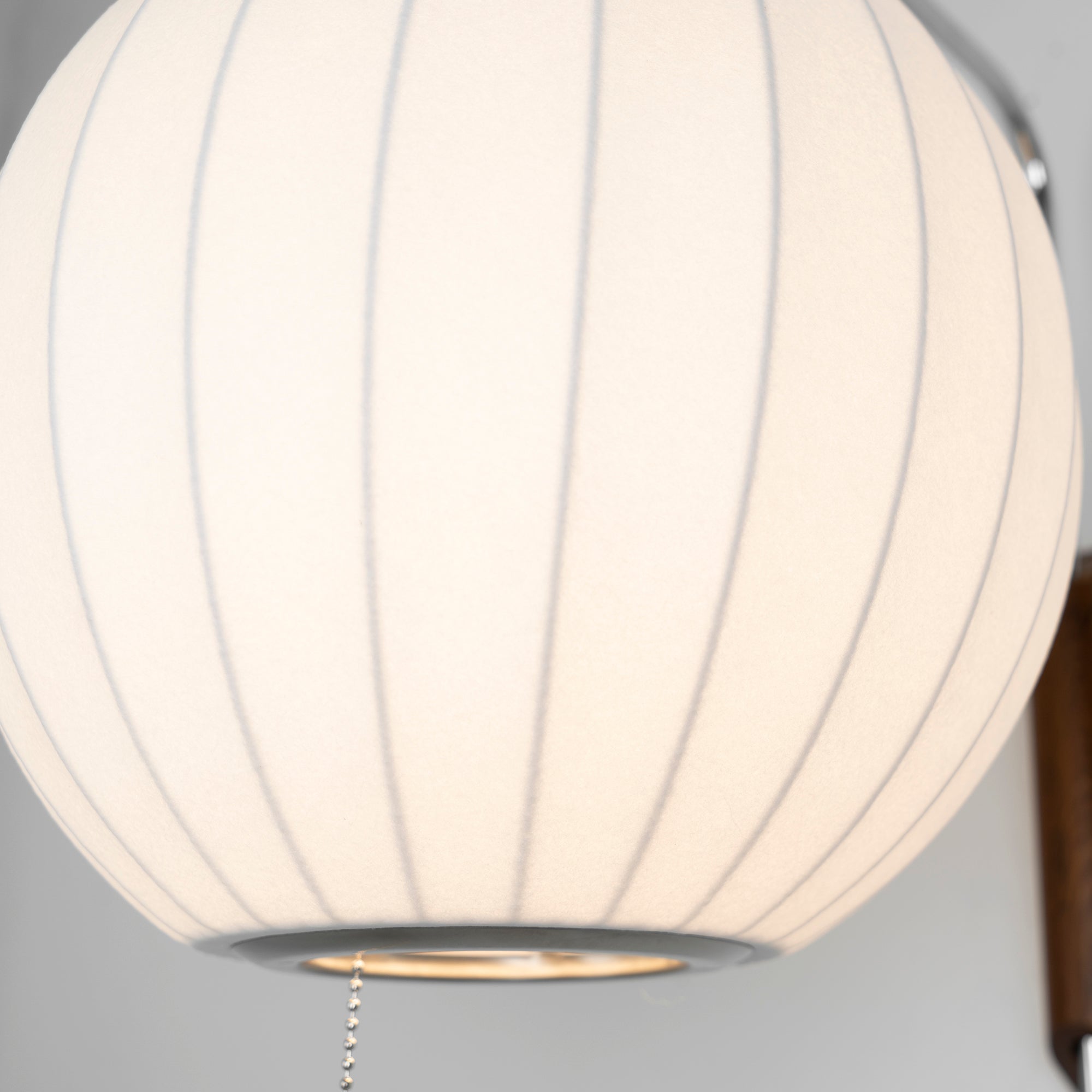 Wandlamp Zijden Kap Walnoot Metaal Wit Woonkamer Slaapkamer | Sansoti