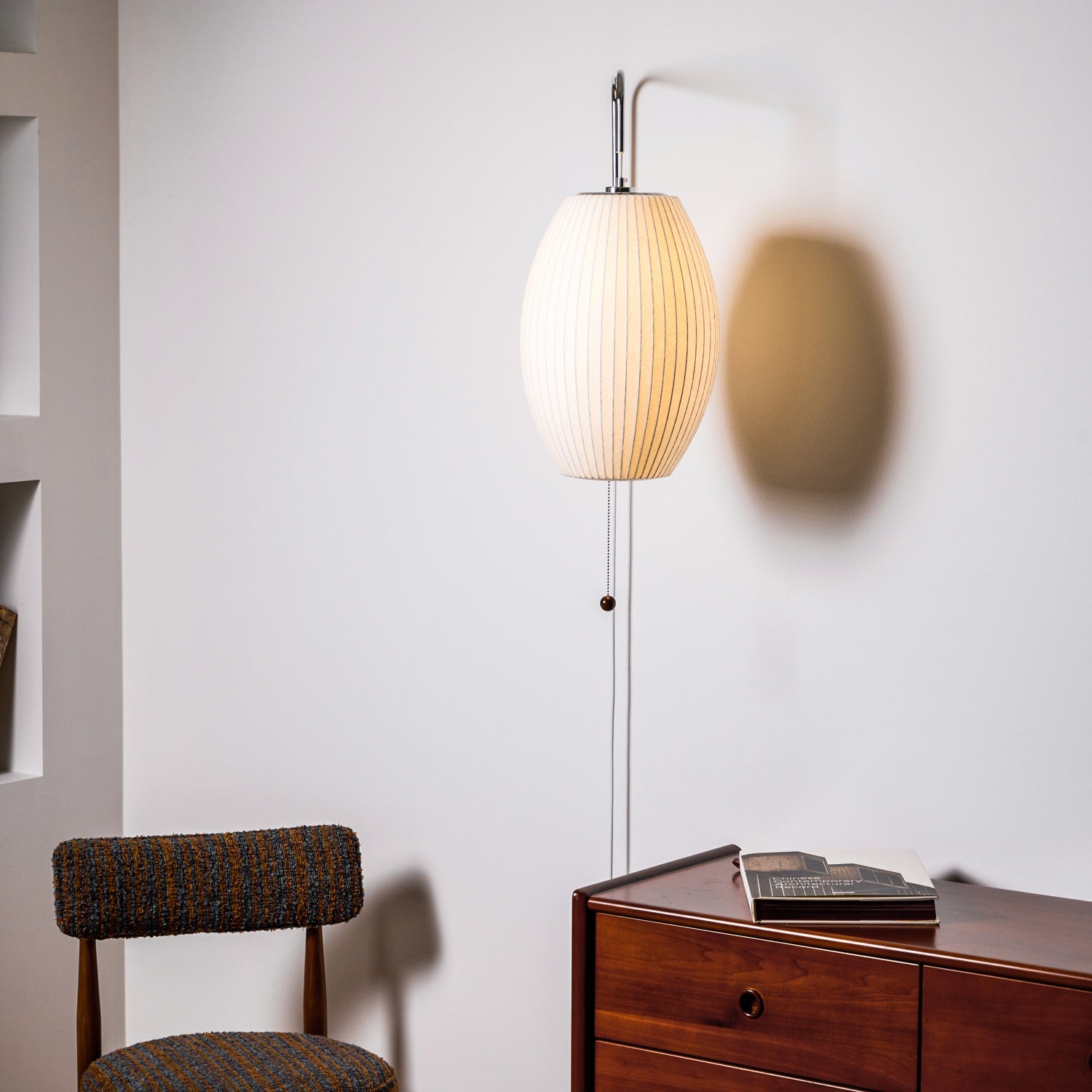Wandlamp Zijden Kap Walnoot Metaal Wit Woonkamer Slaapkamer | Sansoti