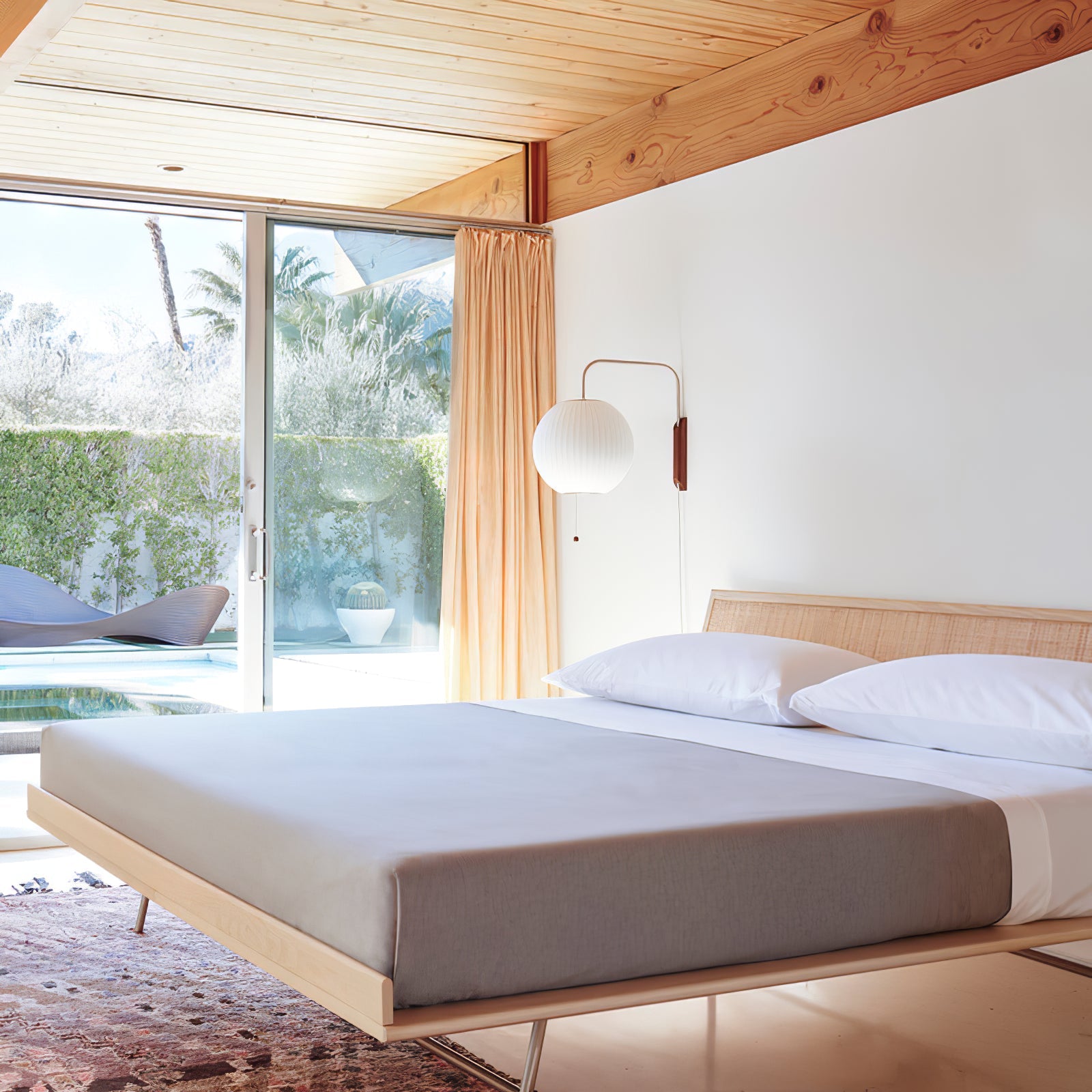 Applique Nelson Bubble Polymère Fil d’Acier Noyer Blanc Mid-Century E27 4 Formes Chambre | Restfield