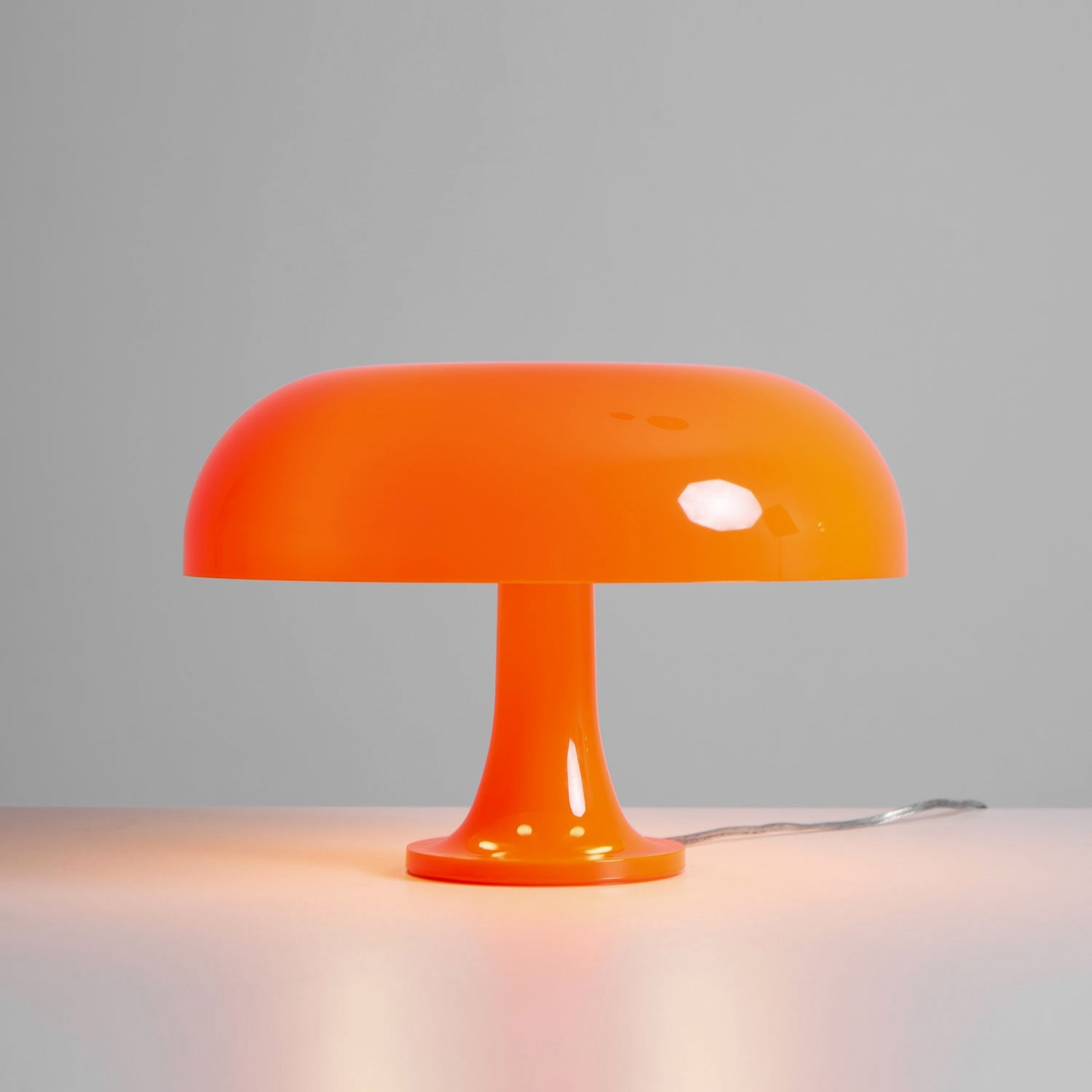 Paddenstoelvormige Tafellamp met 4 Lichtbronnen en Gedimde Retro Sfeer | Sansoti