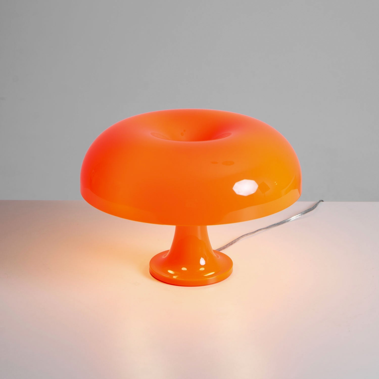 Paddenstoelvormige Tafellamp met 4 Lichtbronnen en Gedimde Retro Sfeer | Sansoti