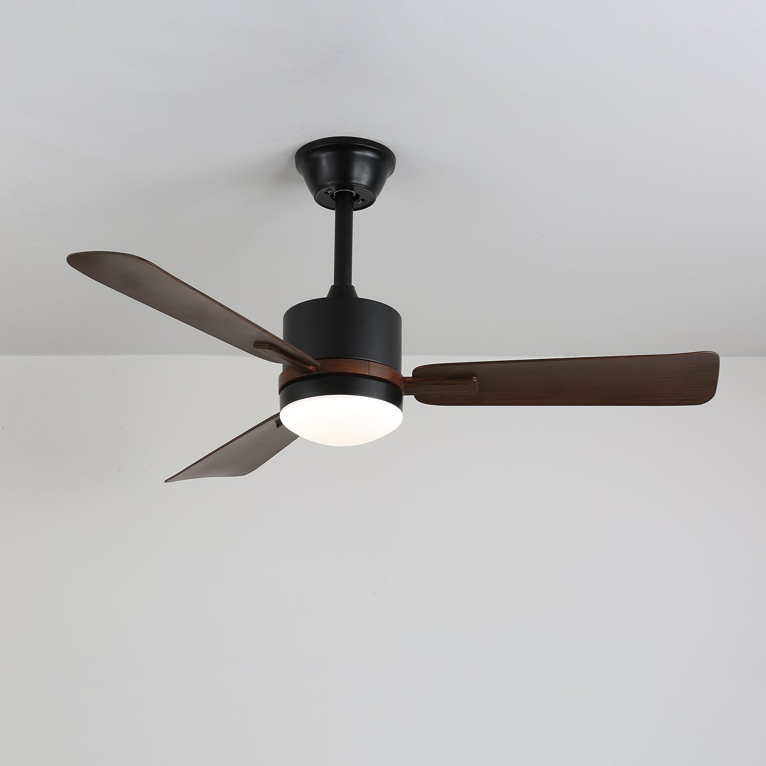 Moderne Plafondventilator met Verlichting — Hout & LED — Afstandsbediening | Sansoti