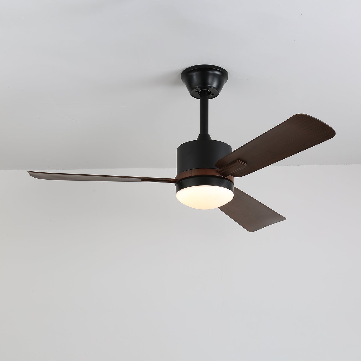 Moderne Plafondventilator met Verlichting — Hout & LED — Afstandsbediening | Sansoti