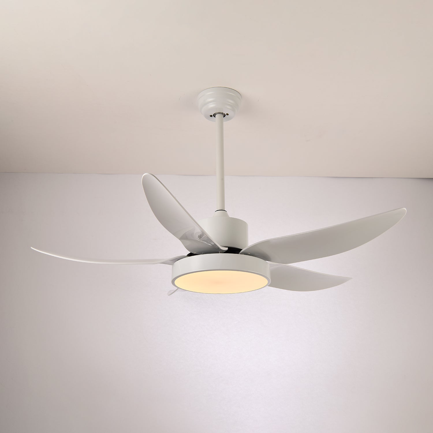 Ventilateur de plafond moderne Auron avec éclairage LED intégré | Silencieux & élégant | Sansoti