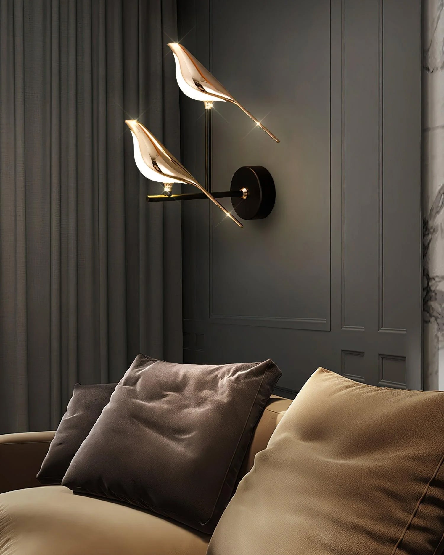 Wandlamp met Vogelmotief en Verstelbare Lamparmen – Zwart & Roségoud Design 1 of 2 Lichtpunten Magnetische Vogel Moderne Decoratieve Verlichting | Sansoti