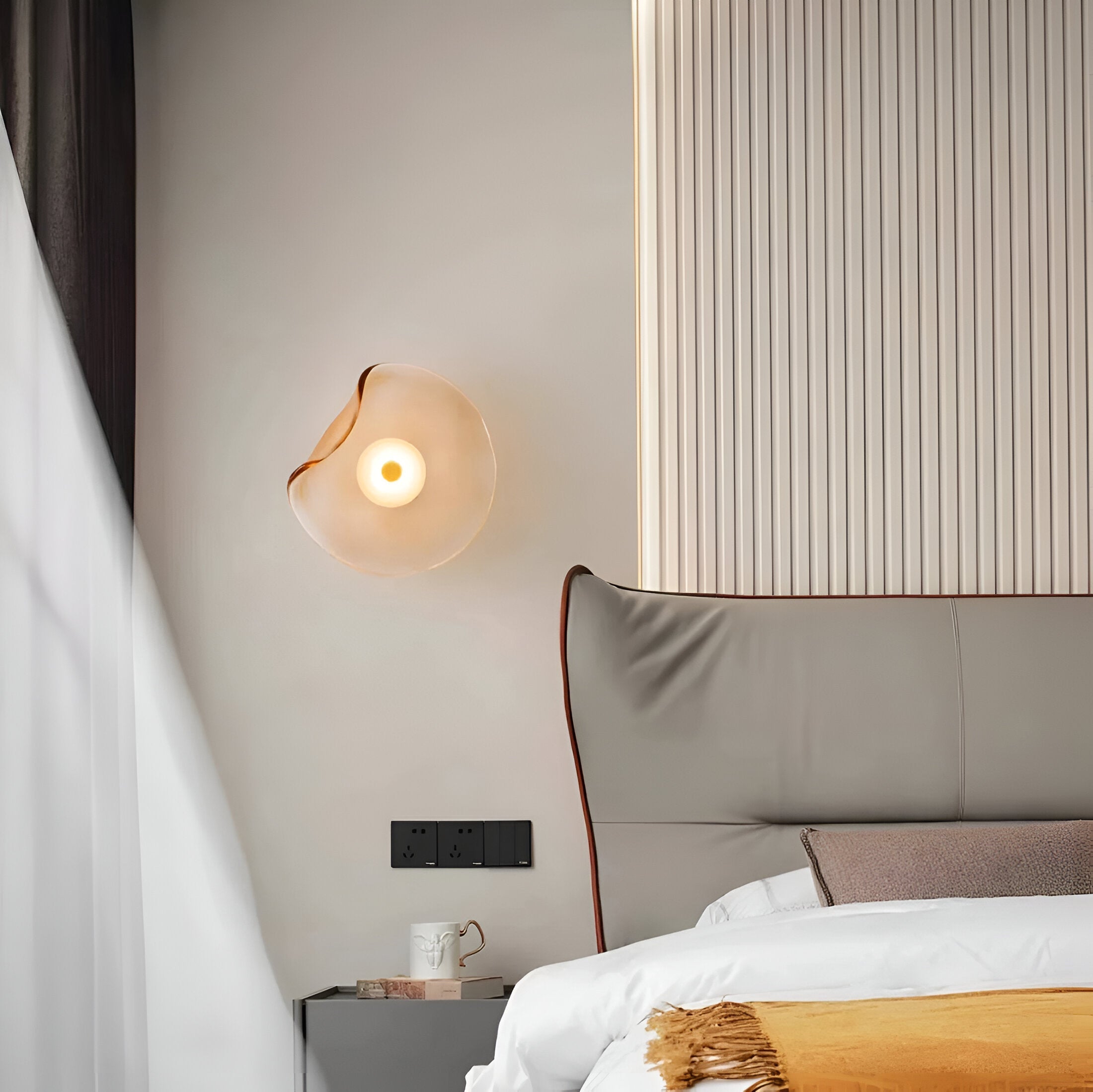 Wandlamp Gebogen Glas LED Sculpturaal Nordisch Goud Zwart 25cm Woonkamer Slaapkamer | Sansoti