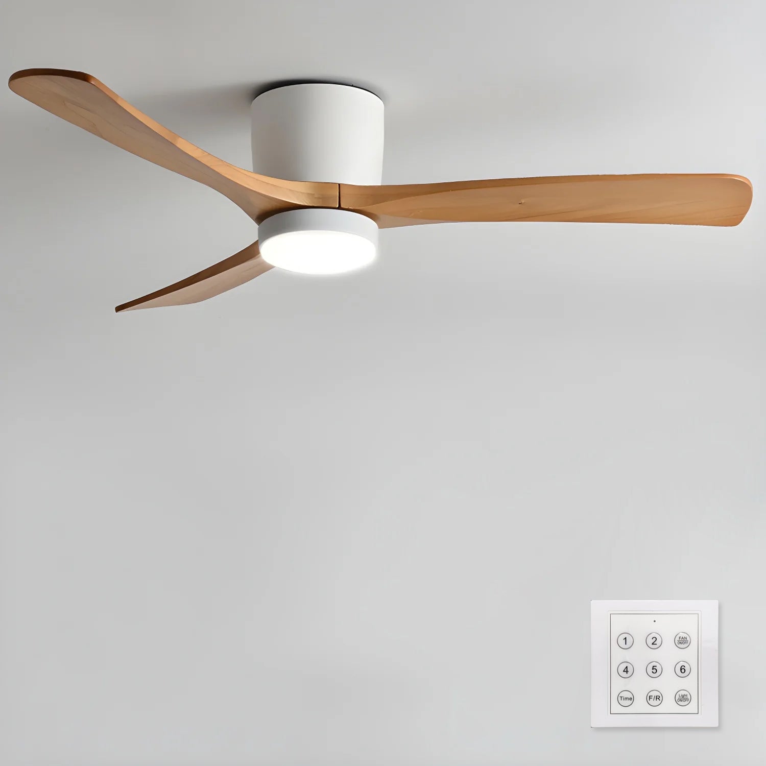 Moderne Plafondventilator Elena met Verlichting — Natuurhout & Zwart Exclusief Design | Sansoti