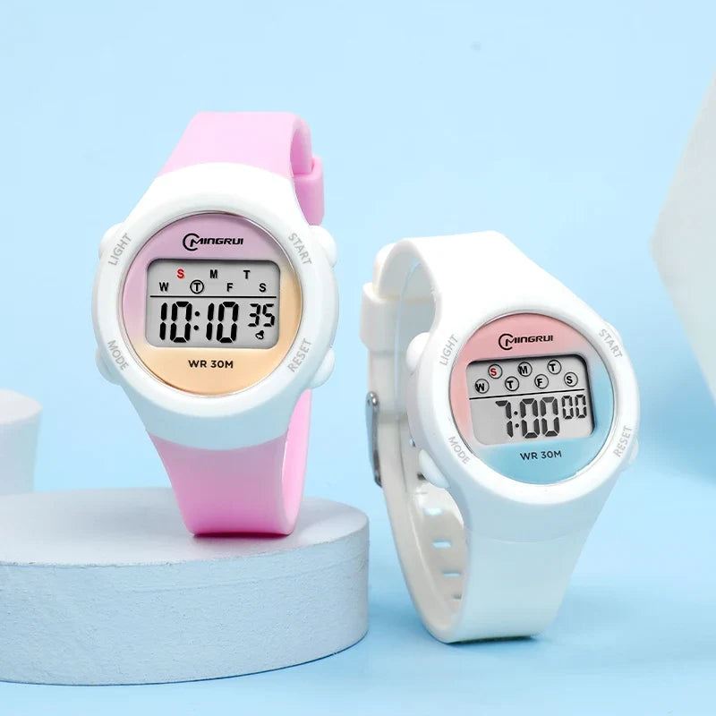 Digitale Kinderuhr Sportlich Wasserdicht mit Alarm Stoppuhr und Timer Silikonarmband für Jungen und Mädchen | Sansoti