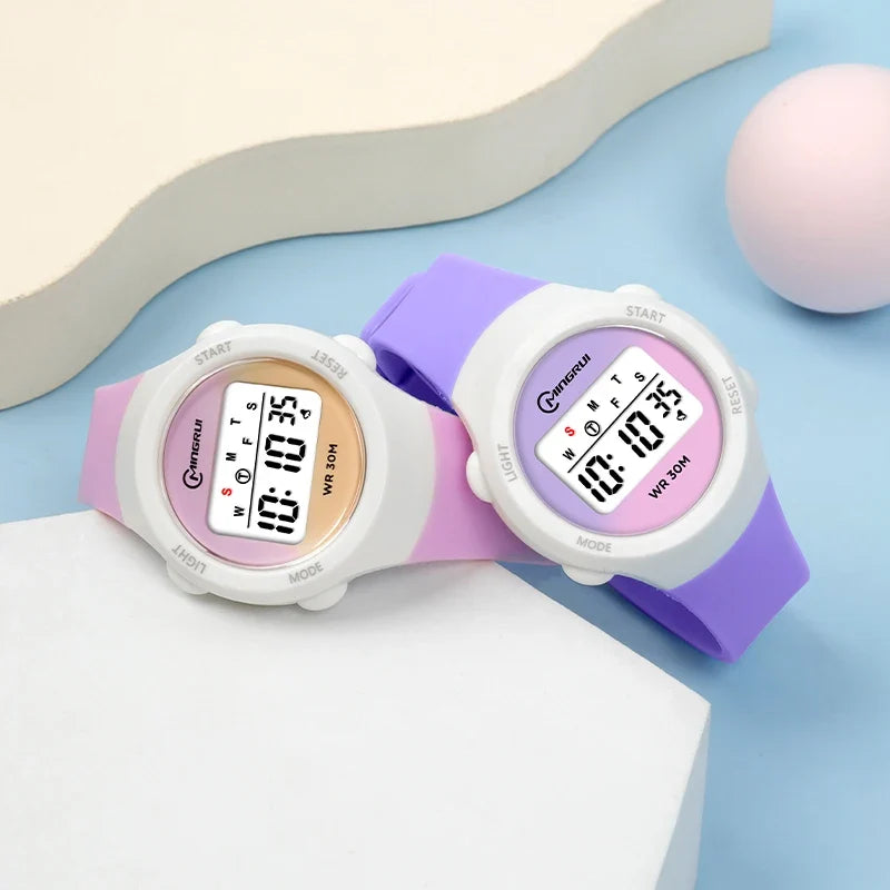 Digitale Kinderuhr Sportlich Wasserdicht mit Alarm Stoppuhr und Timer Silikonarmband für Jungen und Mädchen | Sansoti