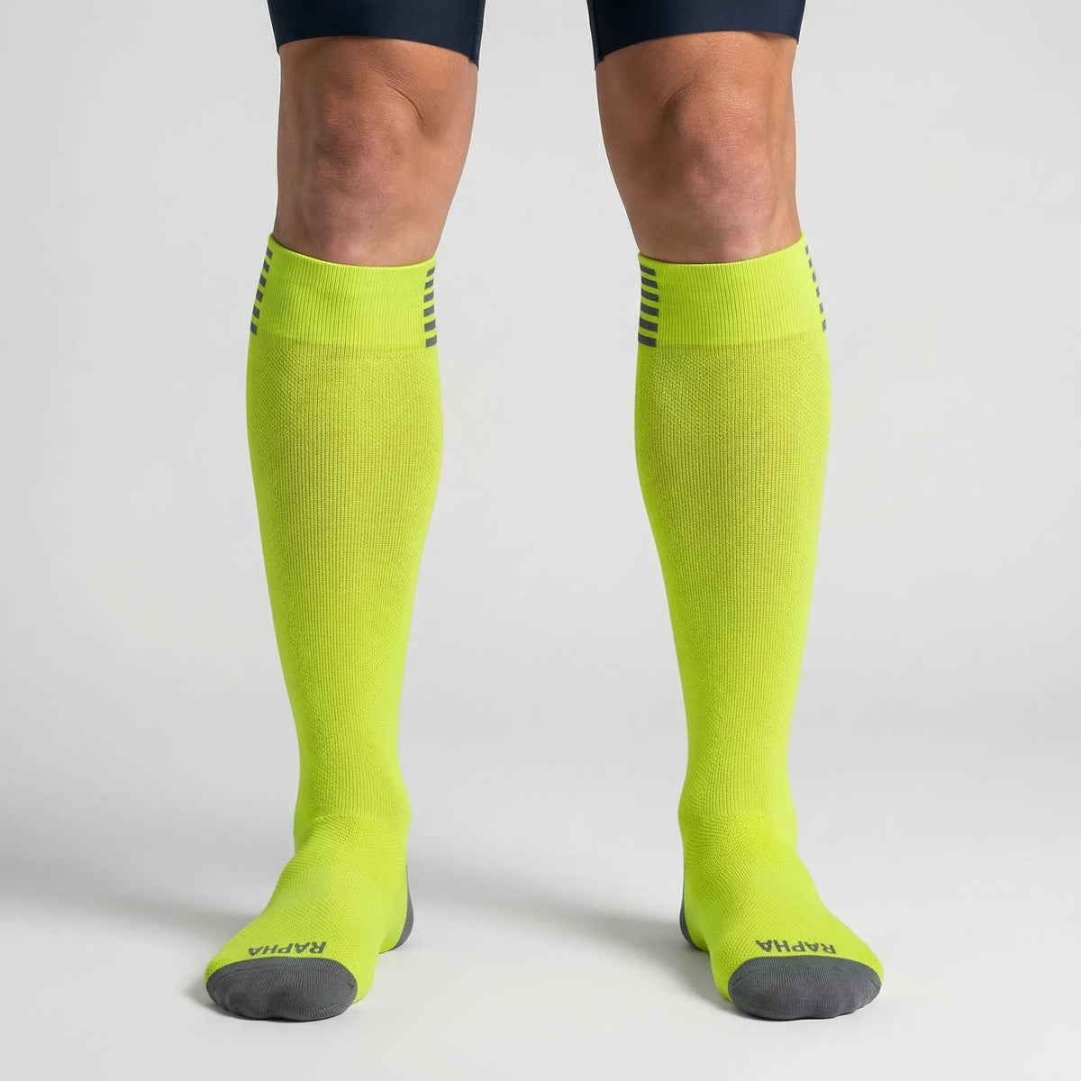 Knee-Length Compression Socks for Sports Training, Cycling, and Running with Elastic Arch Support and Comfort | Sansoti