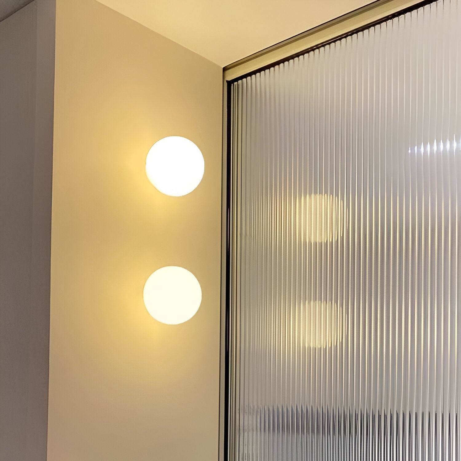 Wandlamp Rond Gesatineerd Glas Minimalistisch Japandi Ø12 Ø20 Slaapkamer Hal | Sansoti