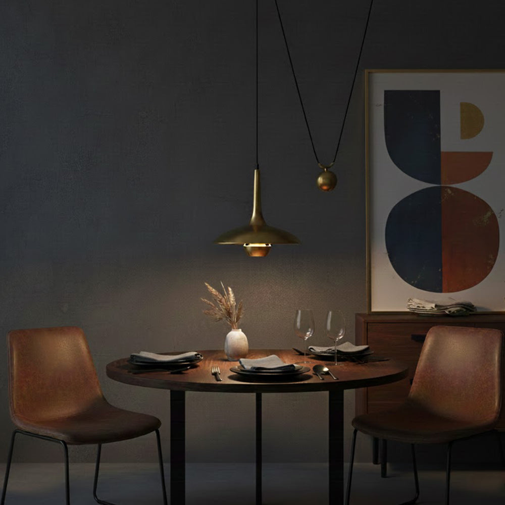 Verstelbare Hanglamp Onos – Hoogte-instelbaar met Tegengewichtbal – Chroom of Goud Metaal – Vintage 1970s Design – Retro Pendelverlichting voor Eettafel en Keukeneiland | Sansoti
