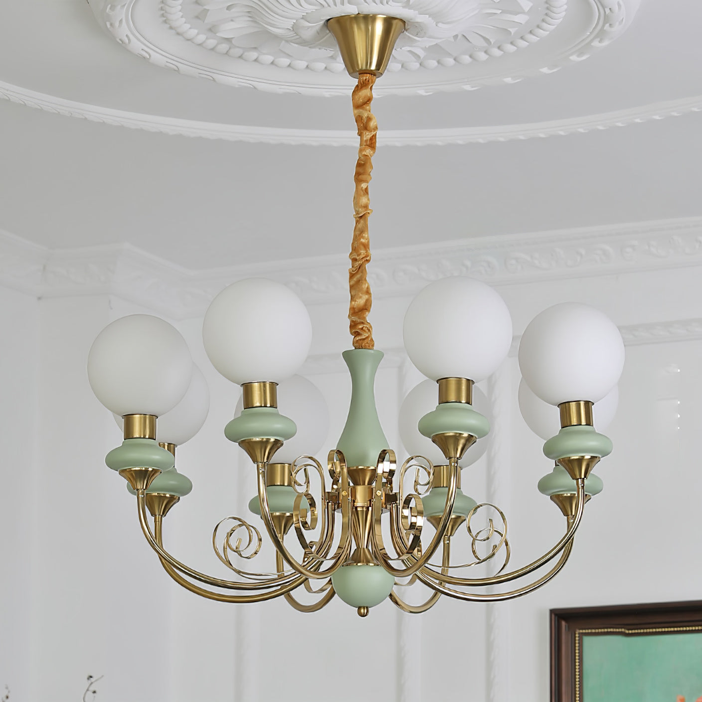 Kroonluchter met Groene Glazen Kappen en Gouden of Zwarte Afwerking – Luxe Hanglamp in 3, 5 of 8 Lichtpunten | Sansoti