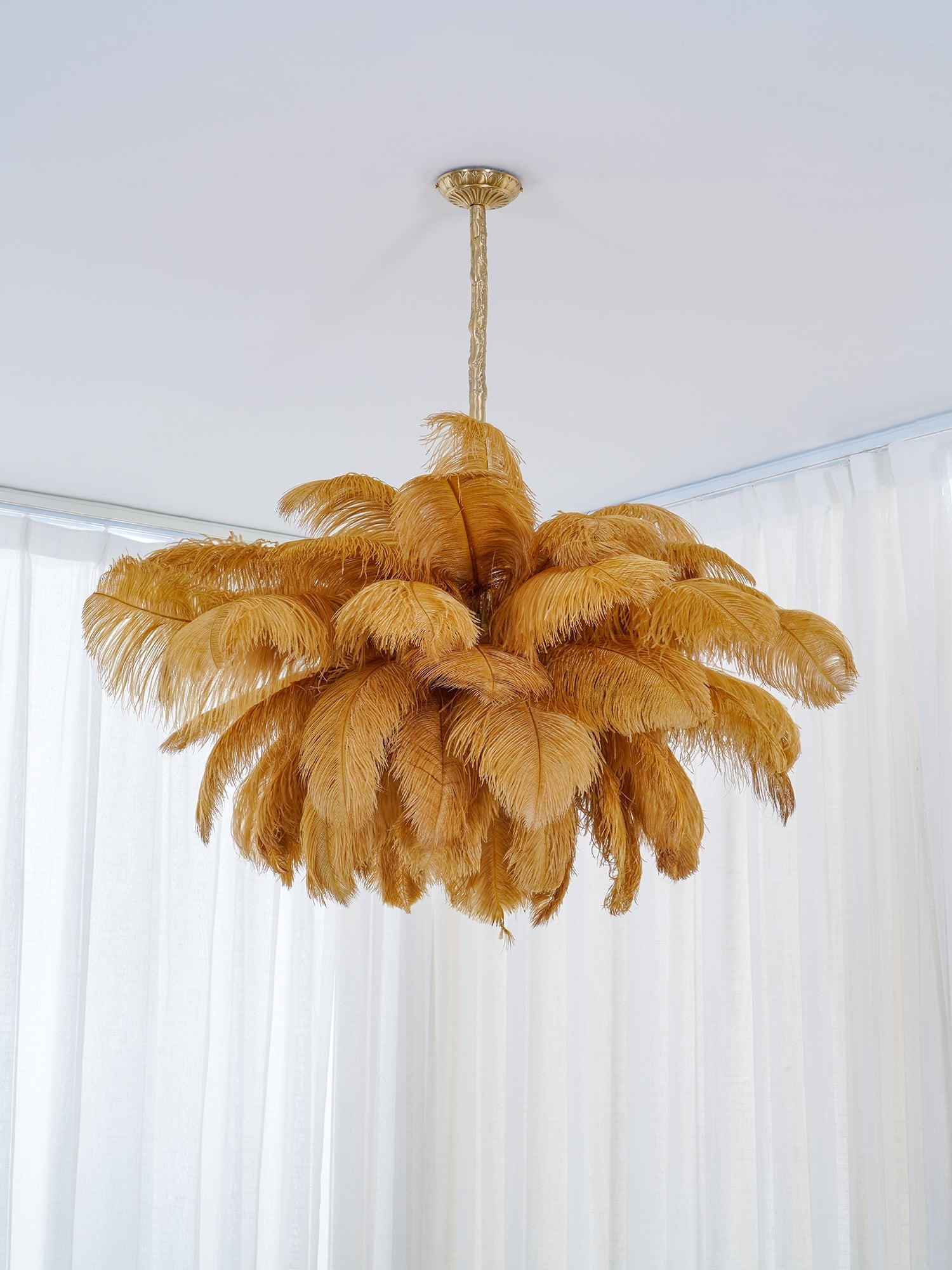 Veren Kroonluchter 56 Handgekleurde Pluimen Messing Fitting Goud Zilver Hollywood Glamour Statement Verlichting | Sansoti