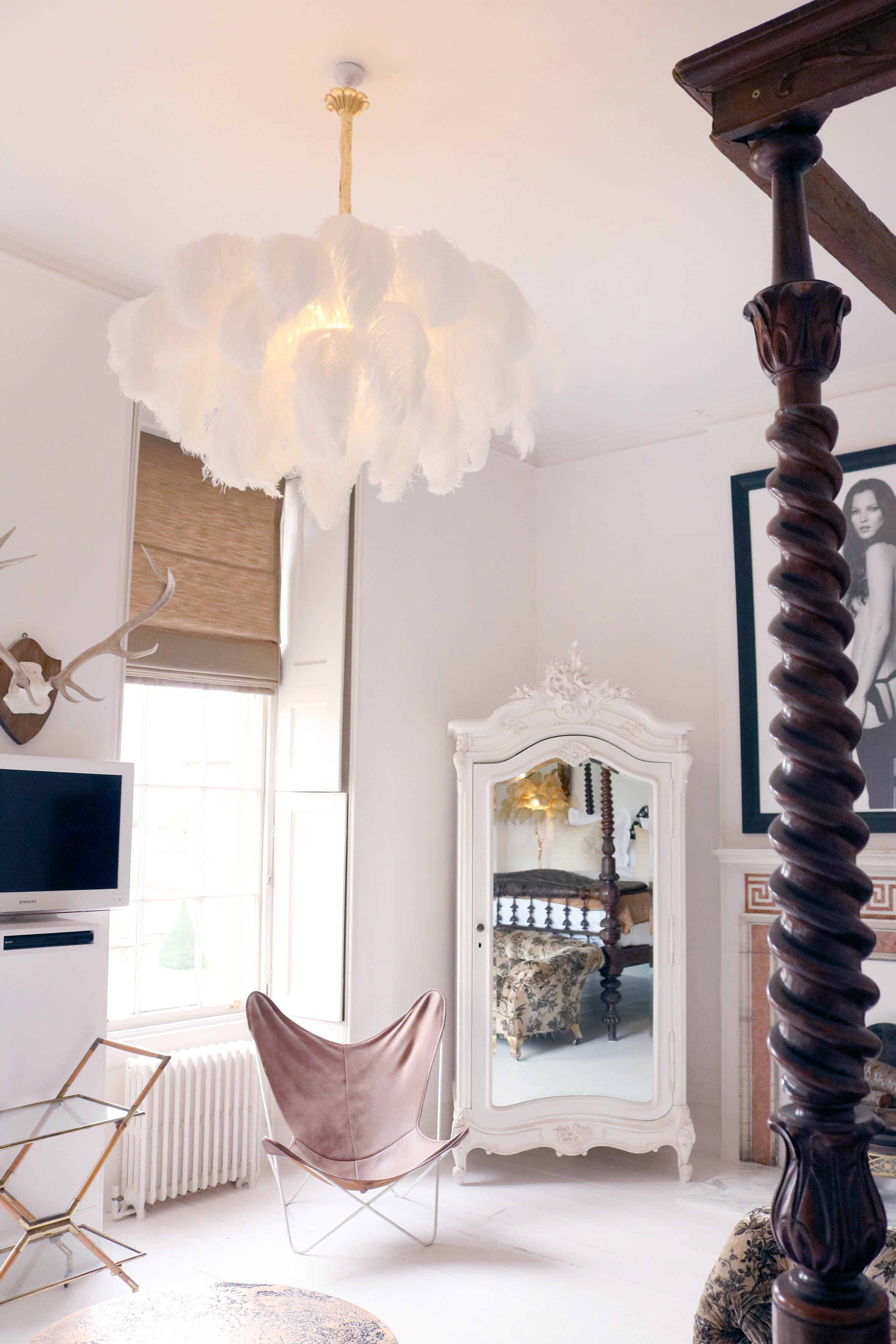Veren Kroonluchter 56 Handgekleurde Pluimen Messing Fitting Goud Zilver Hollywood Glamour Statement Verlichting | Sansoti