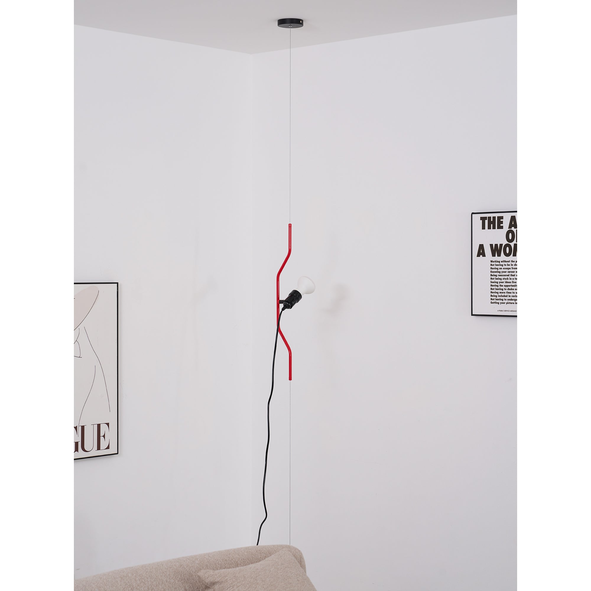 In Hoogte Verstelbare Hanglamp met Metalen Buiskap – Zwart/Wit/Rood | Sansoti
