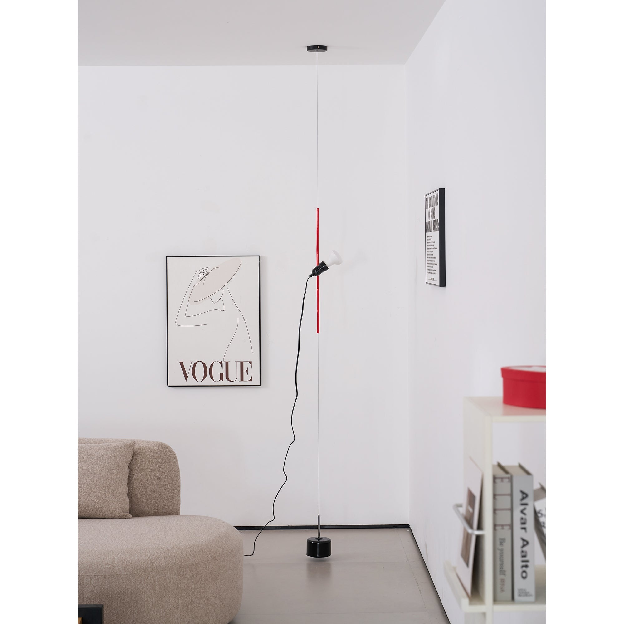 In Hoogte Verstelbare Hanglamp met Metalen Buiskap – Zwart/Wit/Rood | Sansoti