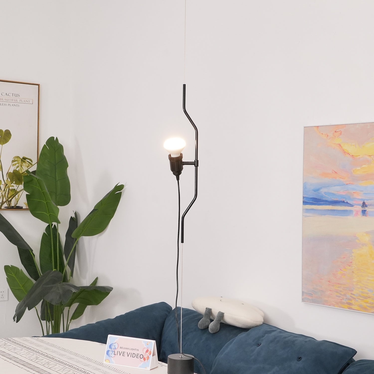In Hoogte Verstelbare Hanglamp met Metalen Buiskap – Zwart/Wit/Rood | Sansoti
