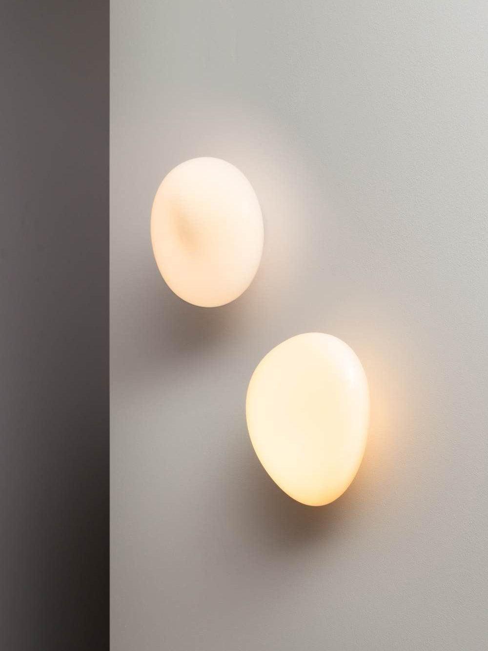 Glazen Wandlamp met Handgeblazen Bubble-Glas – Sculptuur Verlichting Scandinavisch Design – Verkrijgbaar in 4 Unieke Modellen & 4 Kleuren | Sansoti