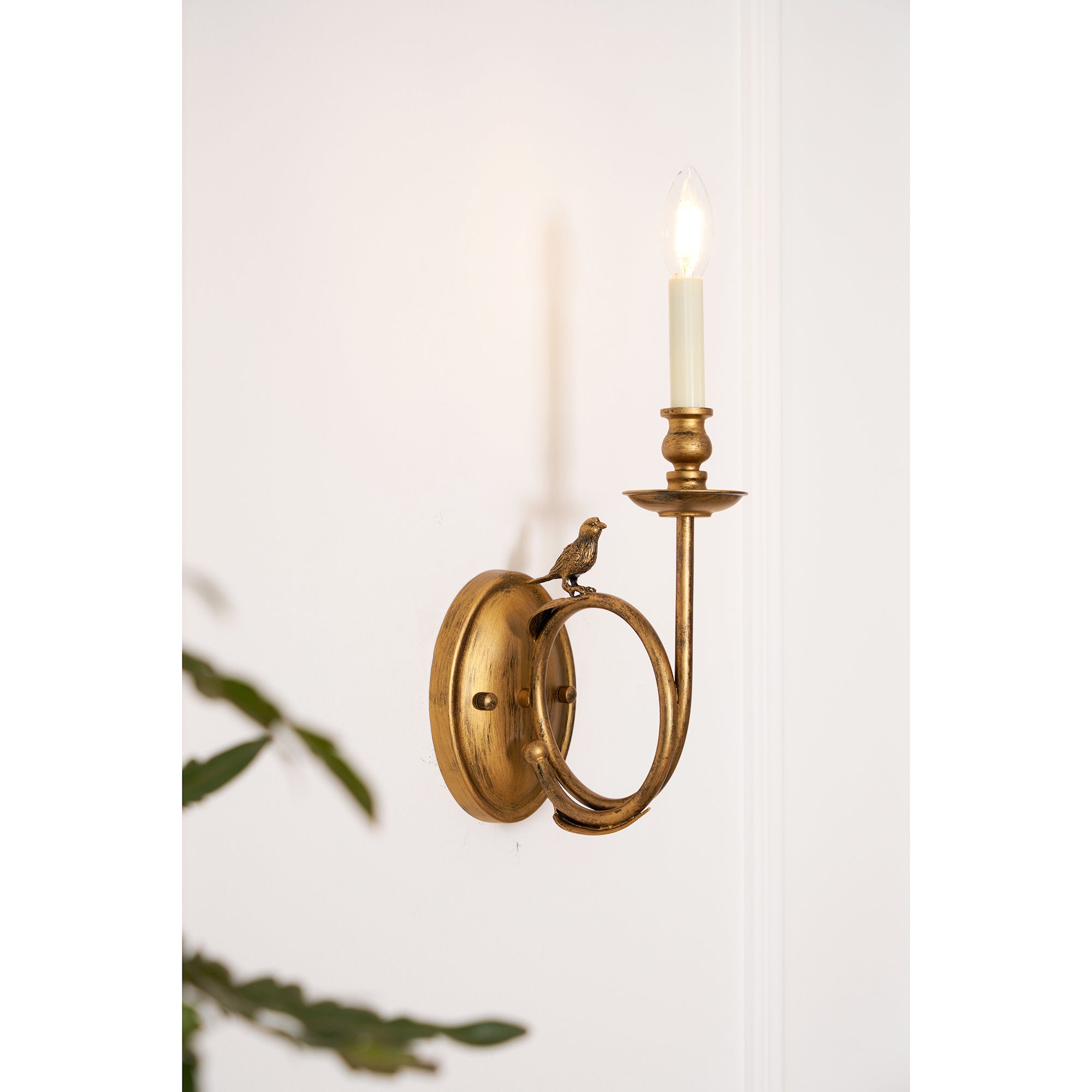 Applique murale vintage avec oiseau sur branche en laiton antique – applique classique avec douille E14 pour chambre, hall et salon | Restfield