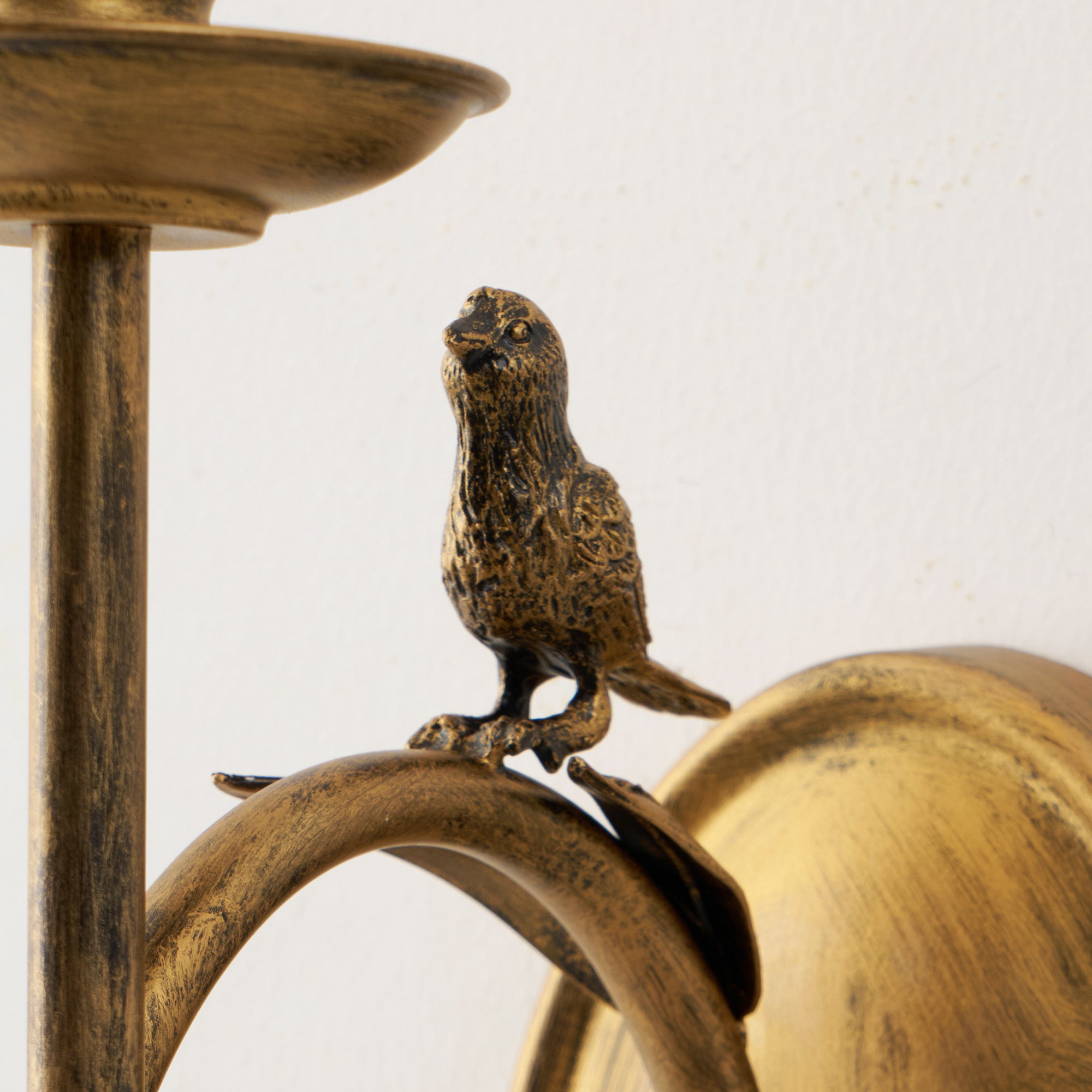 Applique murale vintage avec oiseau sur branche en laiton antique – applique classique avec douille E14 pour chambre, hall et salon | Restfield