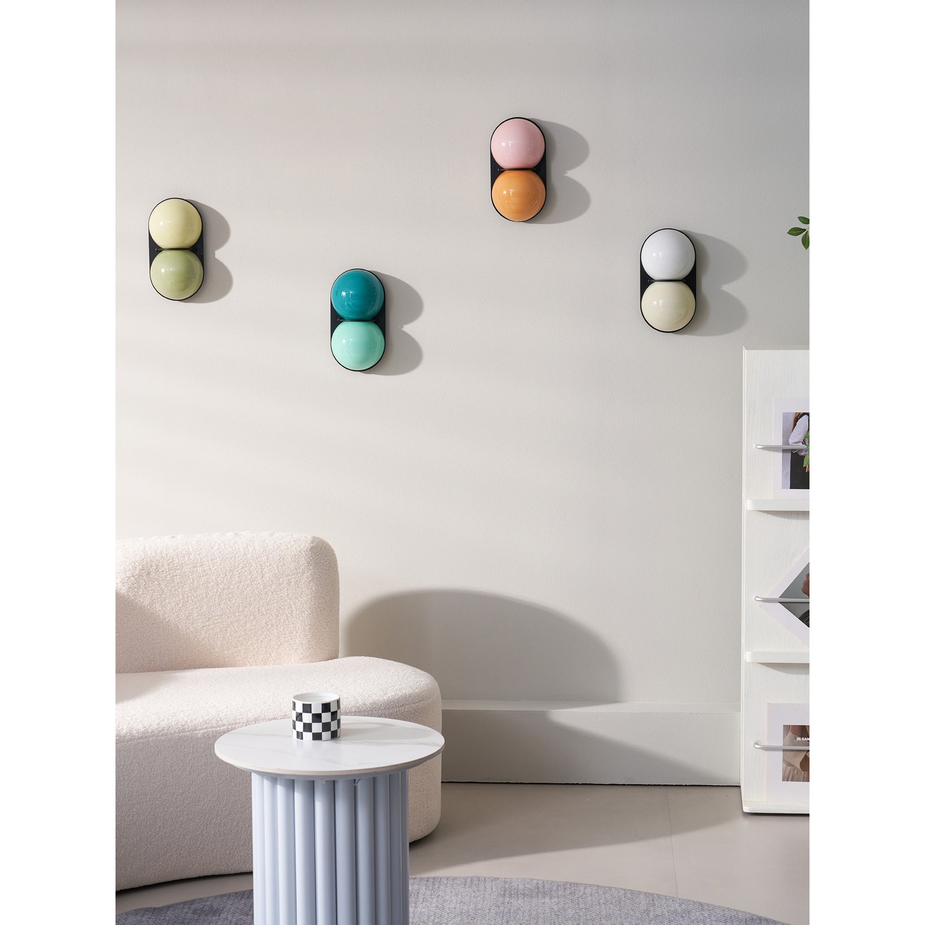 Moderne Dubbele Glazen Wandlamp – Speelse Verlichting met Gekleurde Glazen voor Slaapkamer & Kinderkamer | Sansoti
