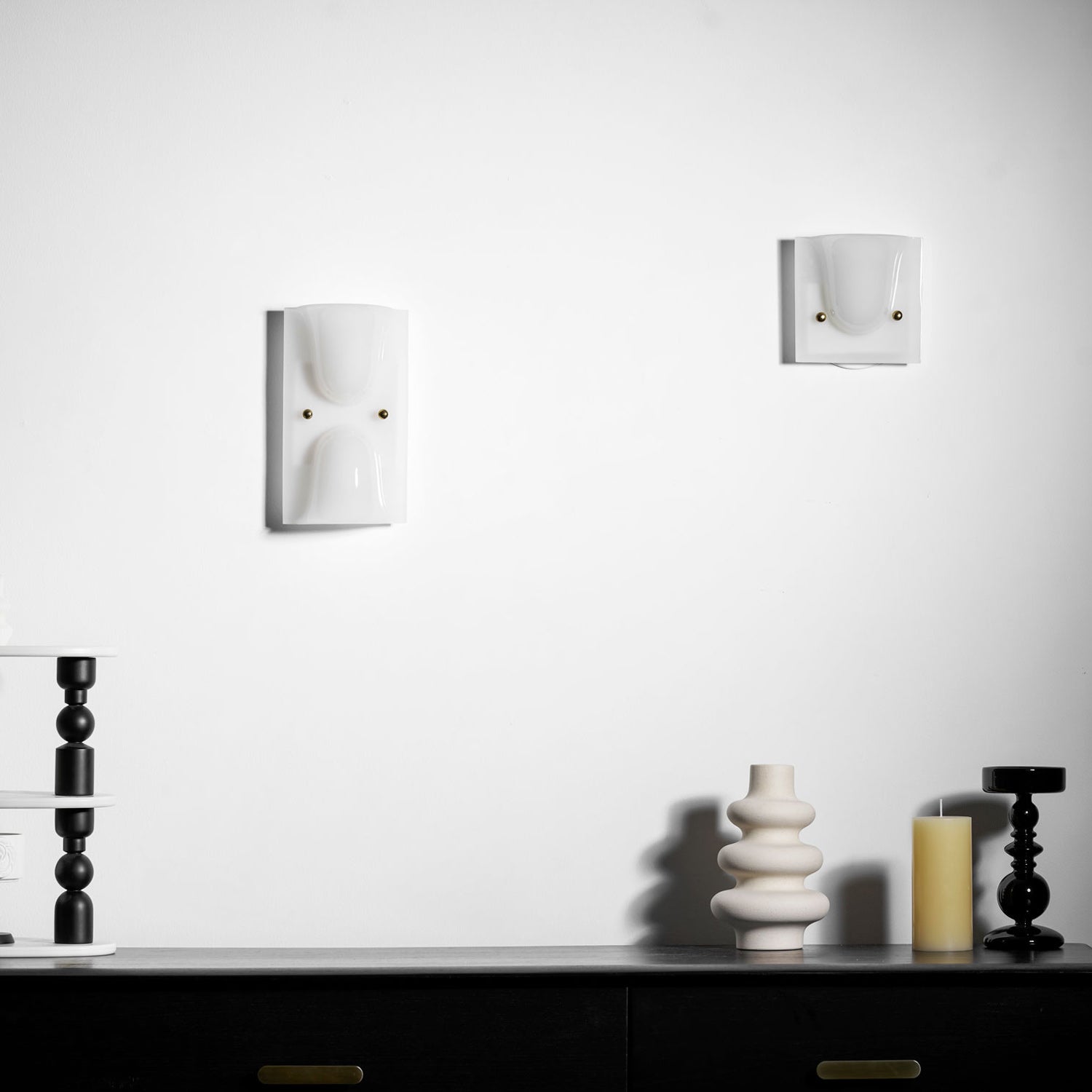 Mollo Wandlamp — Organische Hars & IJzer Wandverlichting | Sansoti