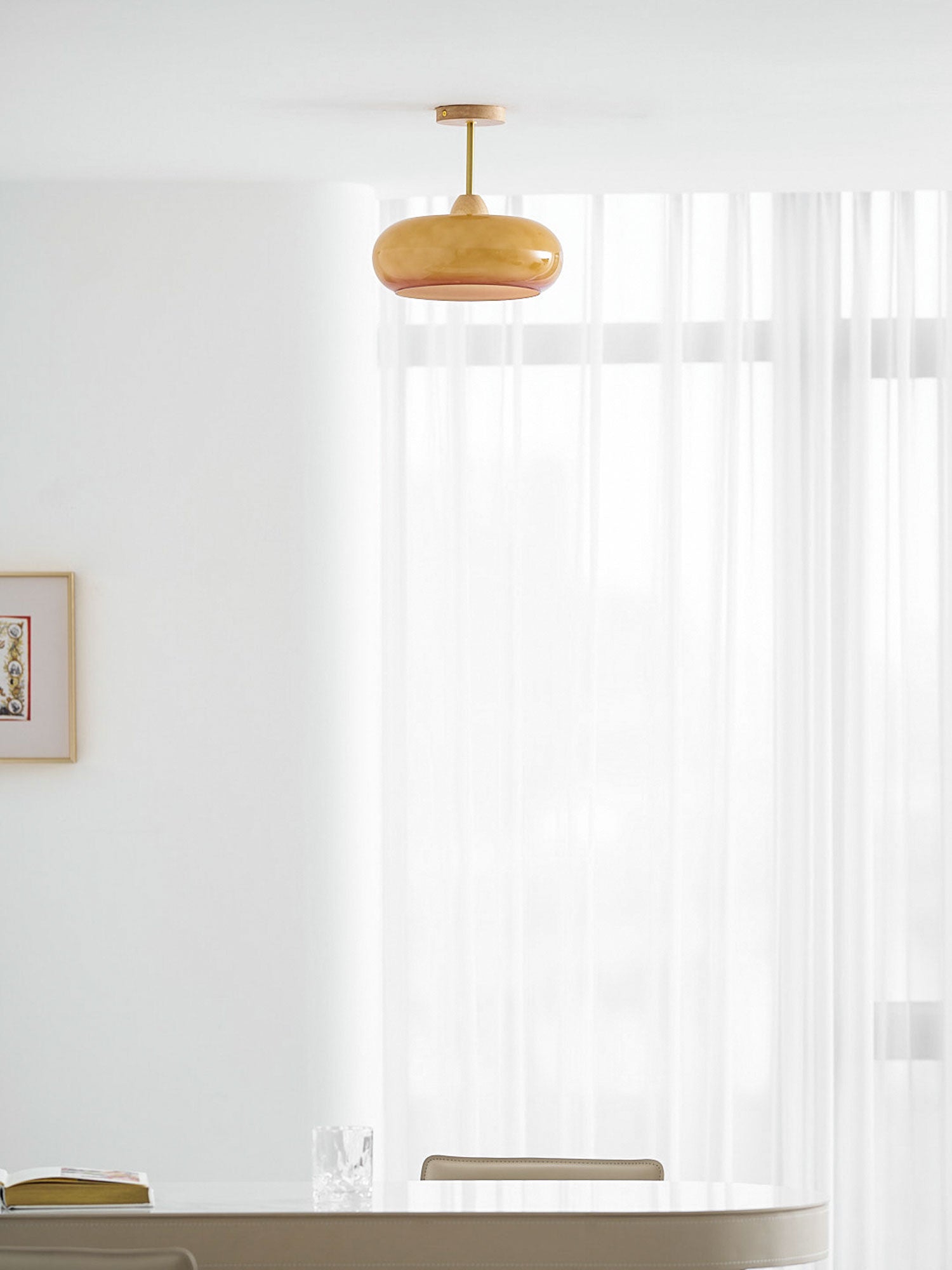 Vintage Bauhaus Plafondlamp met Glazen Schijf – Natuurlijk Houten Frame in Oranje of Wit – Ø28cm Verlichting voor Mid-Century Modern Interieur | Sansoti