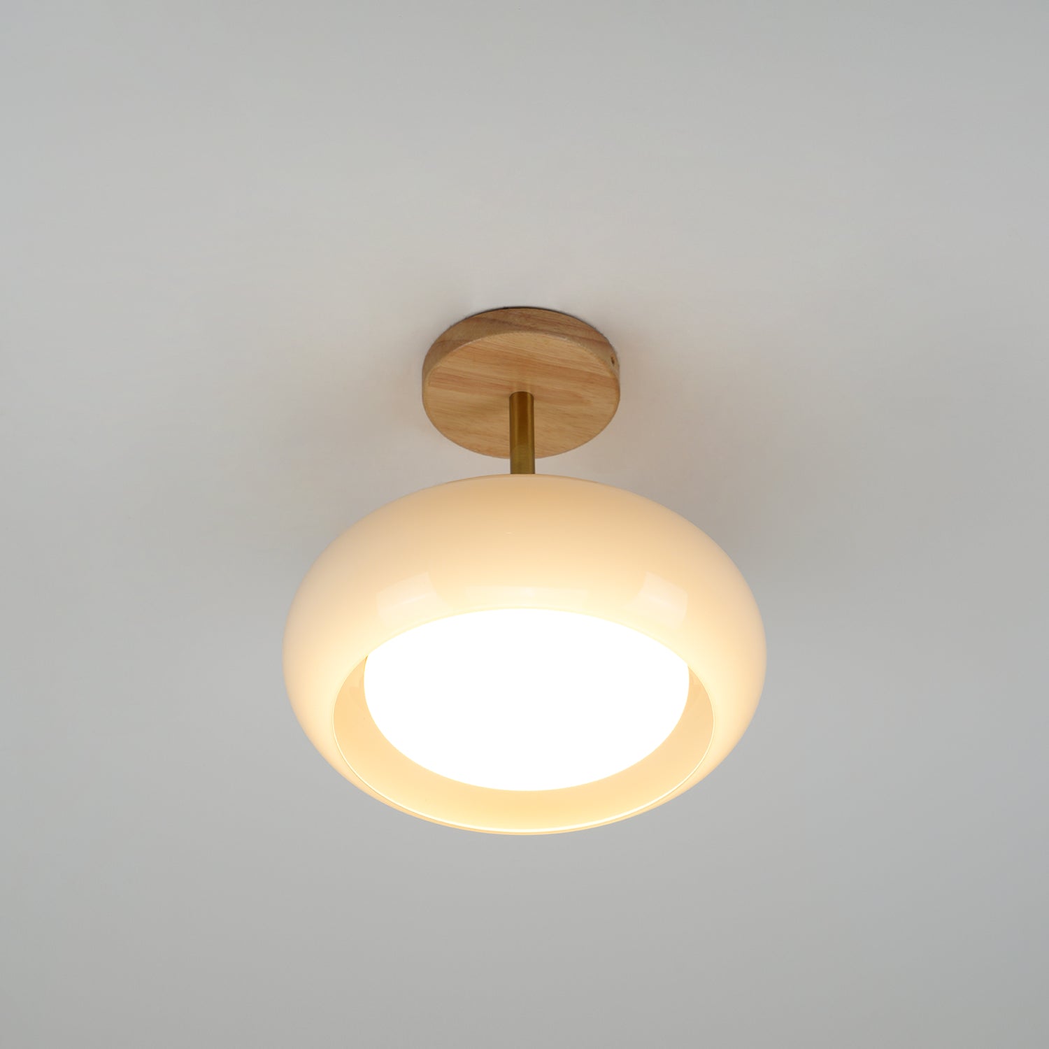 Vintage Bauhaus Plafondlamp met Glazen Schijf – Natuurlijk Houten Frame in Oranje of Wit – Ø28cm Verlichting voor Mid-Century Modern Interieur | Sansoti