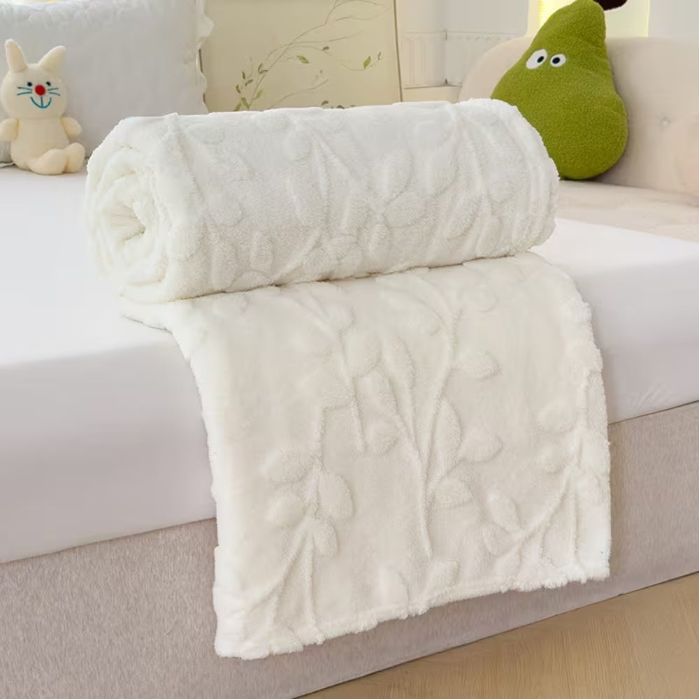 Plaid en polaire à motif de feuilles en relief, couverture en microfibre pour lit ou canapé, motif brodé, douce, légère, chaude et confortable | Sansoti