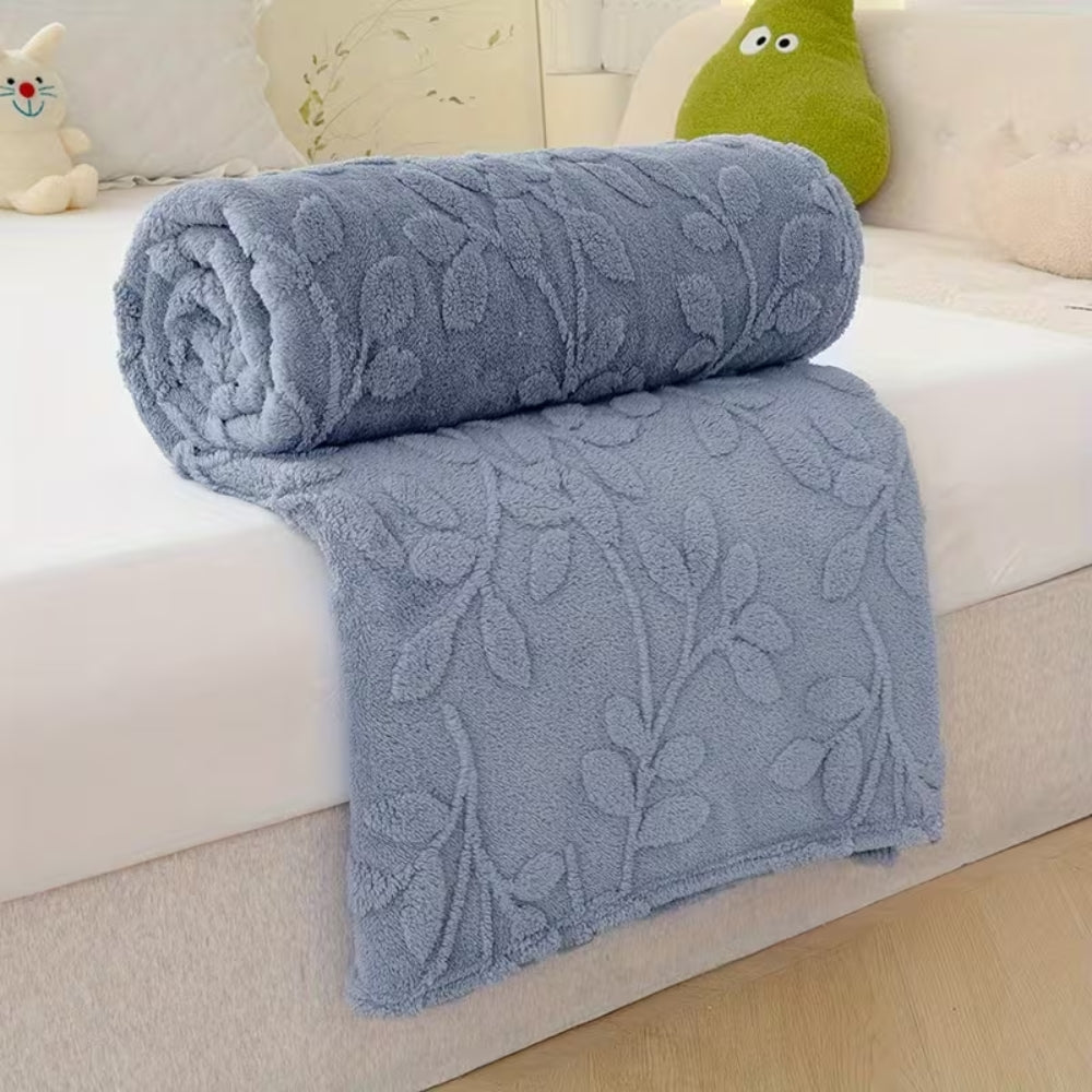 Plaid en polaire à motif de feuilles en relief, couverture en microfibre pour lit ou canapé, motif brodé, douce, légère, chaude et confortable | Sansoti
