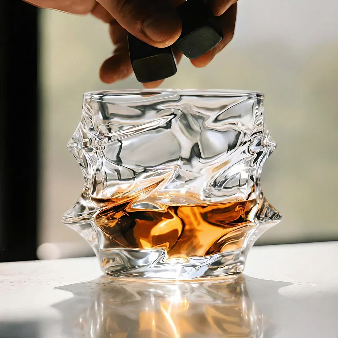 Japans Kristallen Whiskeyglas met Golfstructuur voor Optimale Grip Smaakbeleving en Stijlvol Serveren | Sansoti
