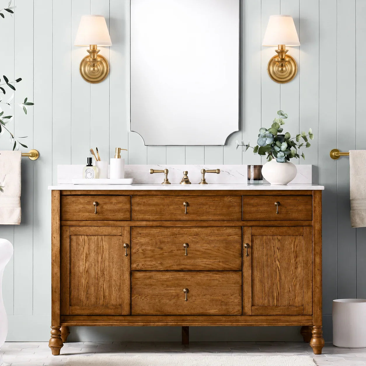 Vintage Wandlamp met Linnen Kap en Messing Armatuur – Retro Design voor Slaapkamer en Woonkamer | Sansoti