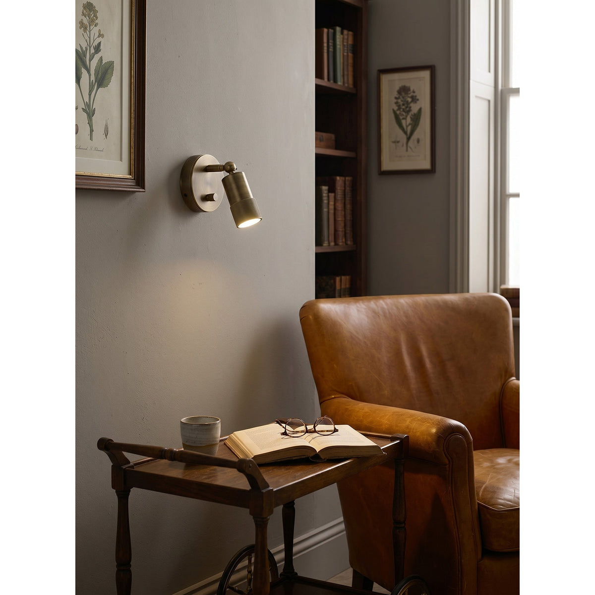 Antique Brass Wall Lamp Integrated LED Lighting Hardwired Warm Light 4500K for Living Room Hallway Bedroom | Sansoti