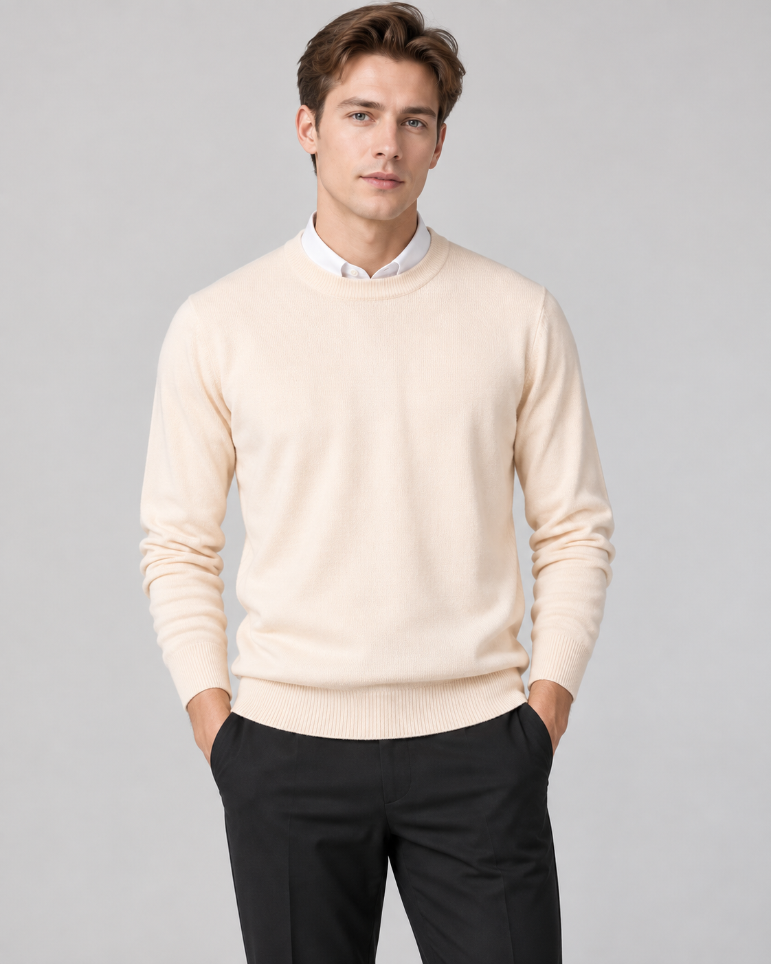 Pull homme en maille à col rond, bords côtelés, design classique et moderne, style décontracté ou professionnel, confort au quotidien | Sansoti