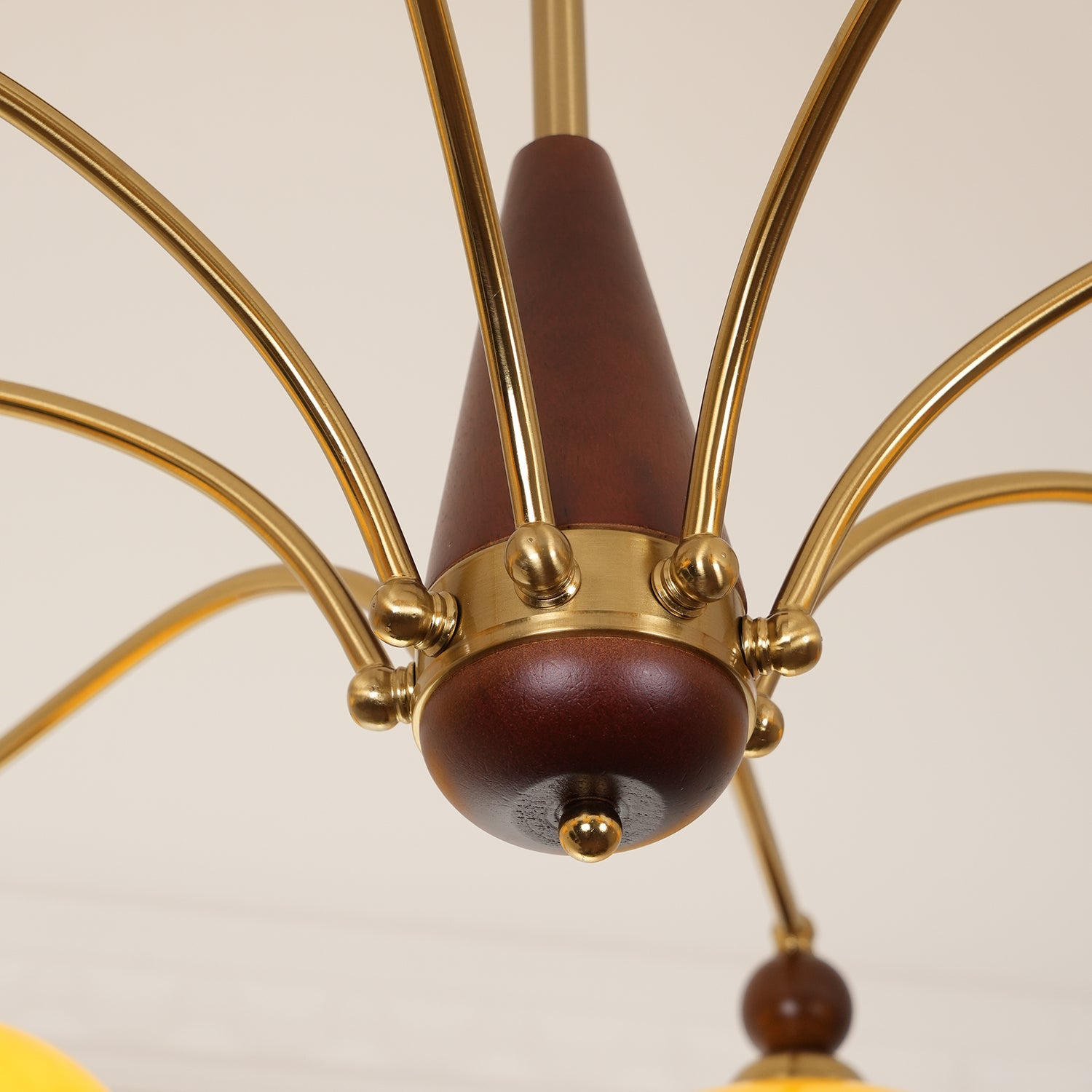 Retro Calliope Kroonluchter – Metalen Hanglamp met Glazen Kappen – 3, 5 of 8 Lichtpunten – Klassiek Vintage Design voor Eetkamer en Woonkamer | Sansoti