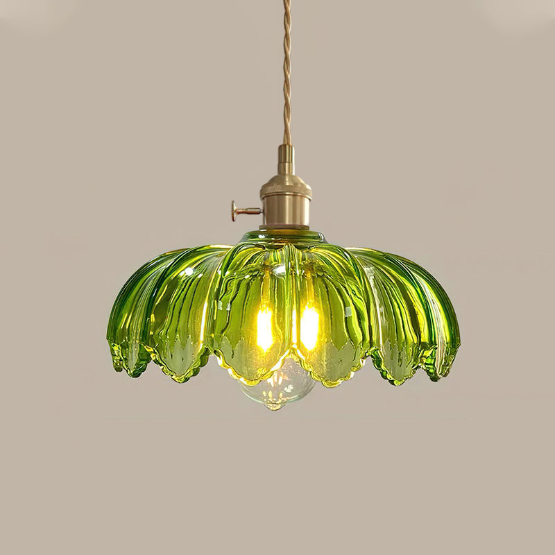 Retro Hanglamp met Bloembladkap en Messing Armatuur – Vintage Elegantie in Zes Glaskleuren – Enkele of Drievoudige Lichtpunten | Sansoti