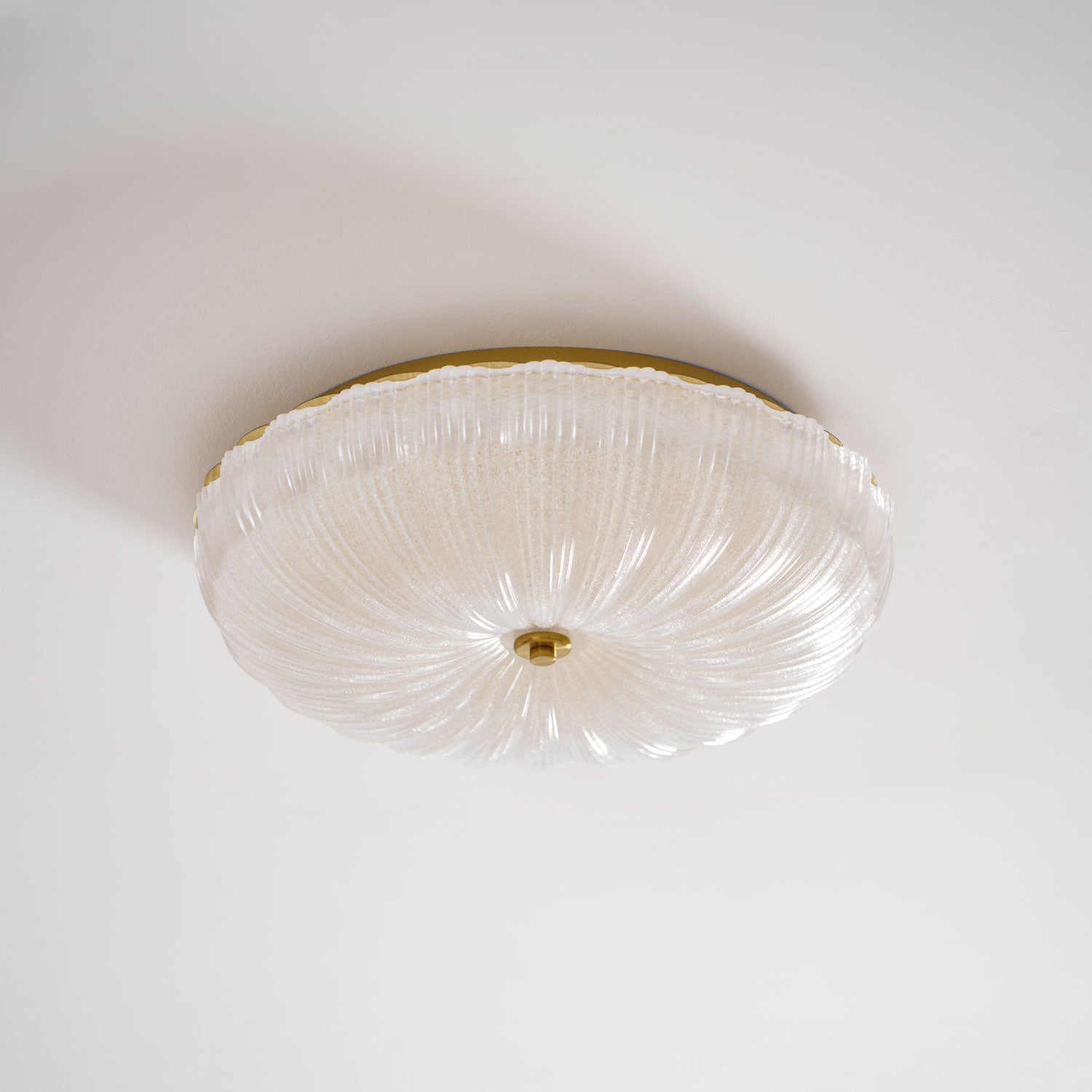 Glazen Plafondlamp met Geribbelde Textuur – Warm Dimbaar Licht voor Slaapkamer en Woonkamer – ø 20 tot 50 cm | Sansoti