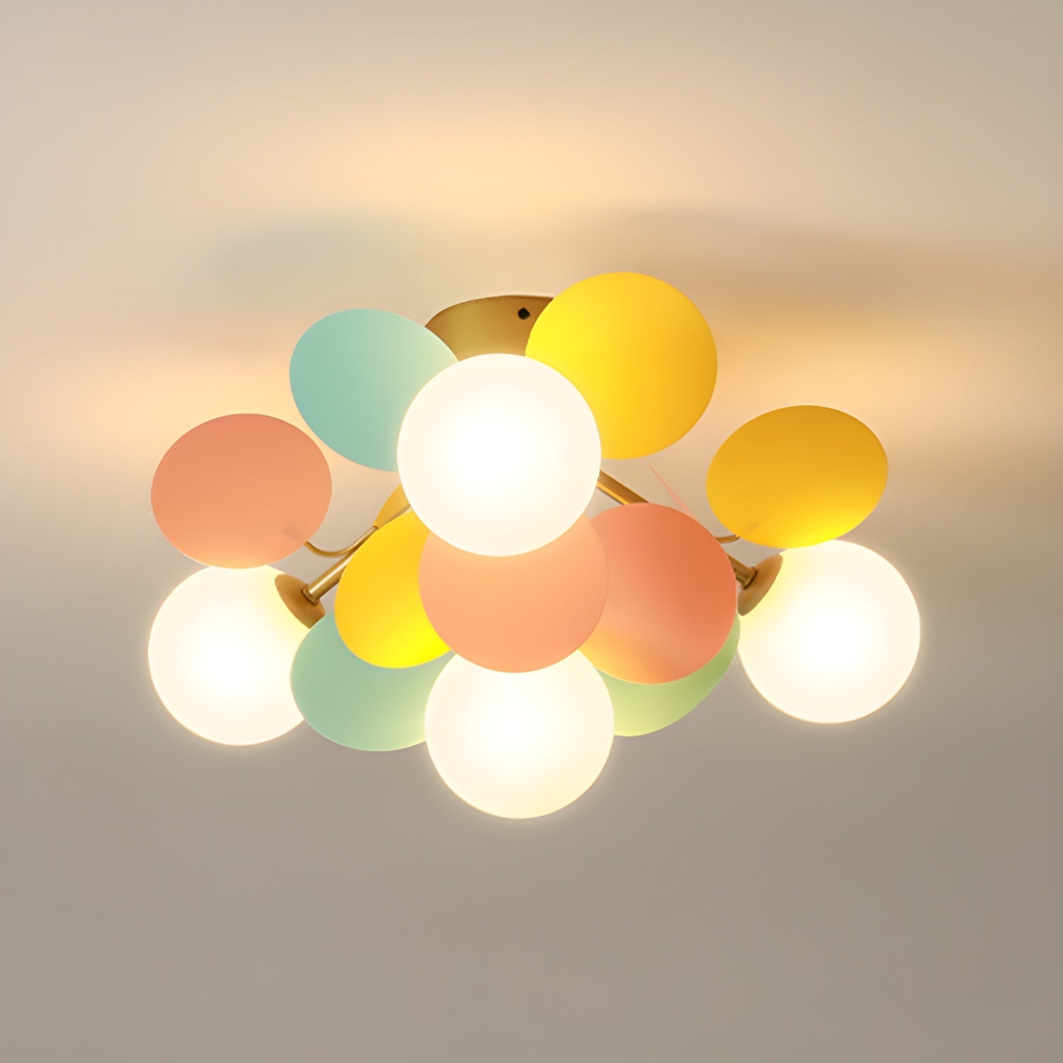 Ronde Plafondlamp met Acryl Bladeren – Macaron Pastelkleuren – 1, 4, 6 of 8 Lichtpunten – G9 Fitting – Scandinavisch Design voor Kinderkamer, Woonkamer en Kantoor | Sansoti