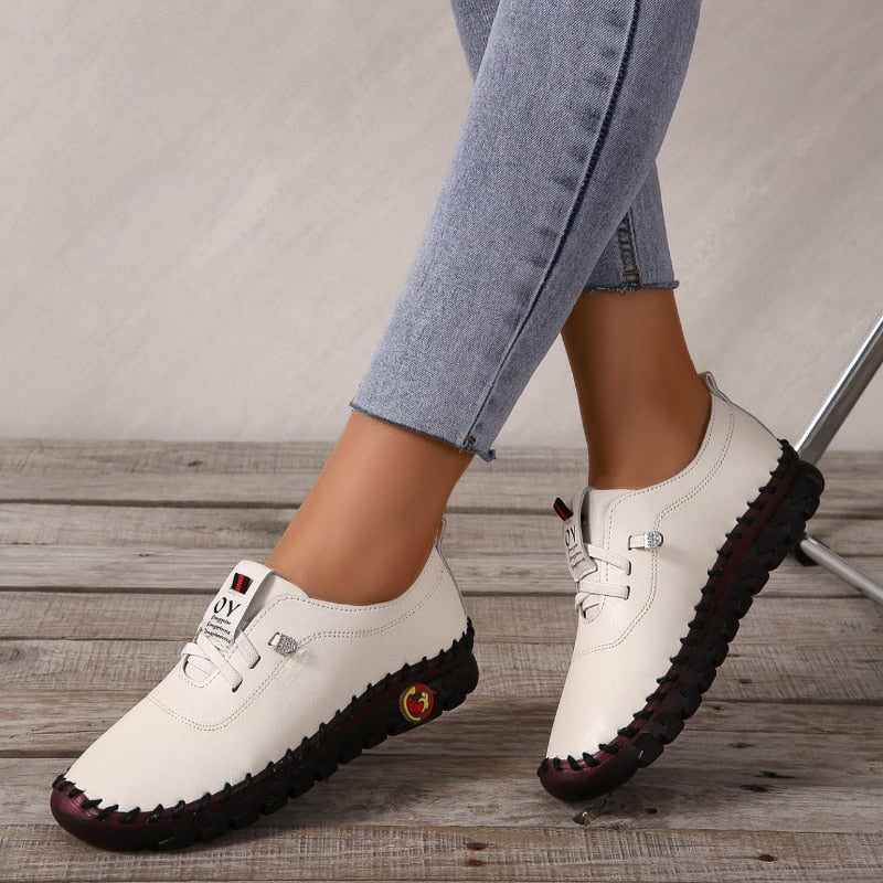 Comfortable Flat Women's Loafer with Arch Support and Orthopedic Sole | Sansoti