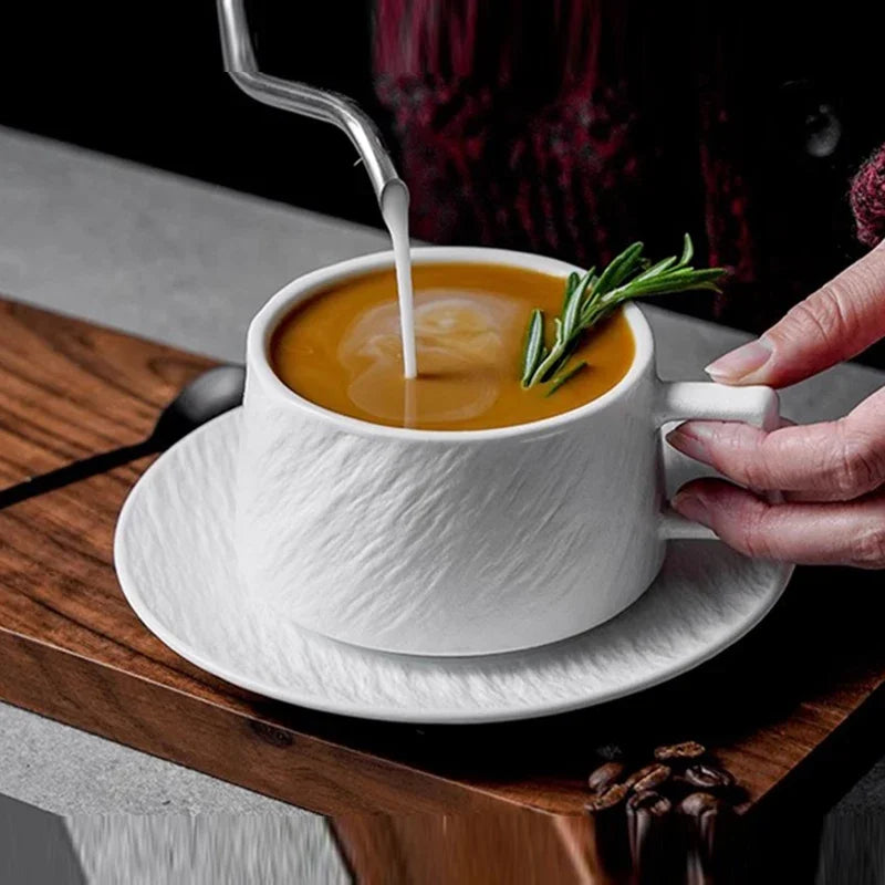 Keramische Koffiemok met Schotel – Scandinavisch Servies voor Koffie en Thee | Sansoti
