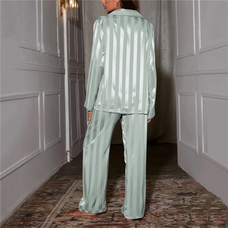 Luxury Silk Pajamas for Women, Classic Cut, Soft Satin Fabric, Comfortable Sleep, Elegant Loungewear | Sansoti