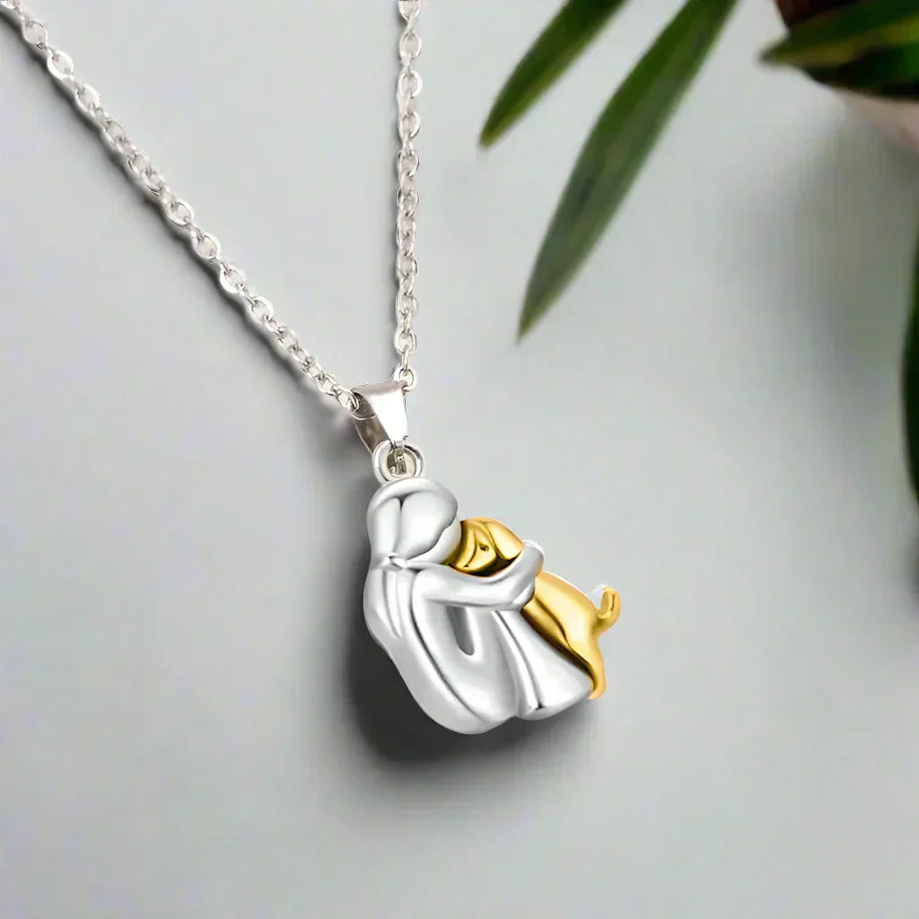 Knuffelige Omarming Ketting Symboliek Hond Kat Vrouw Man Goud Zwart Rosé | Sansoti