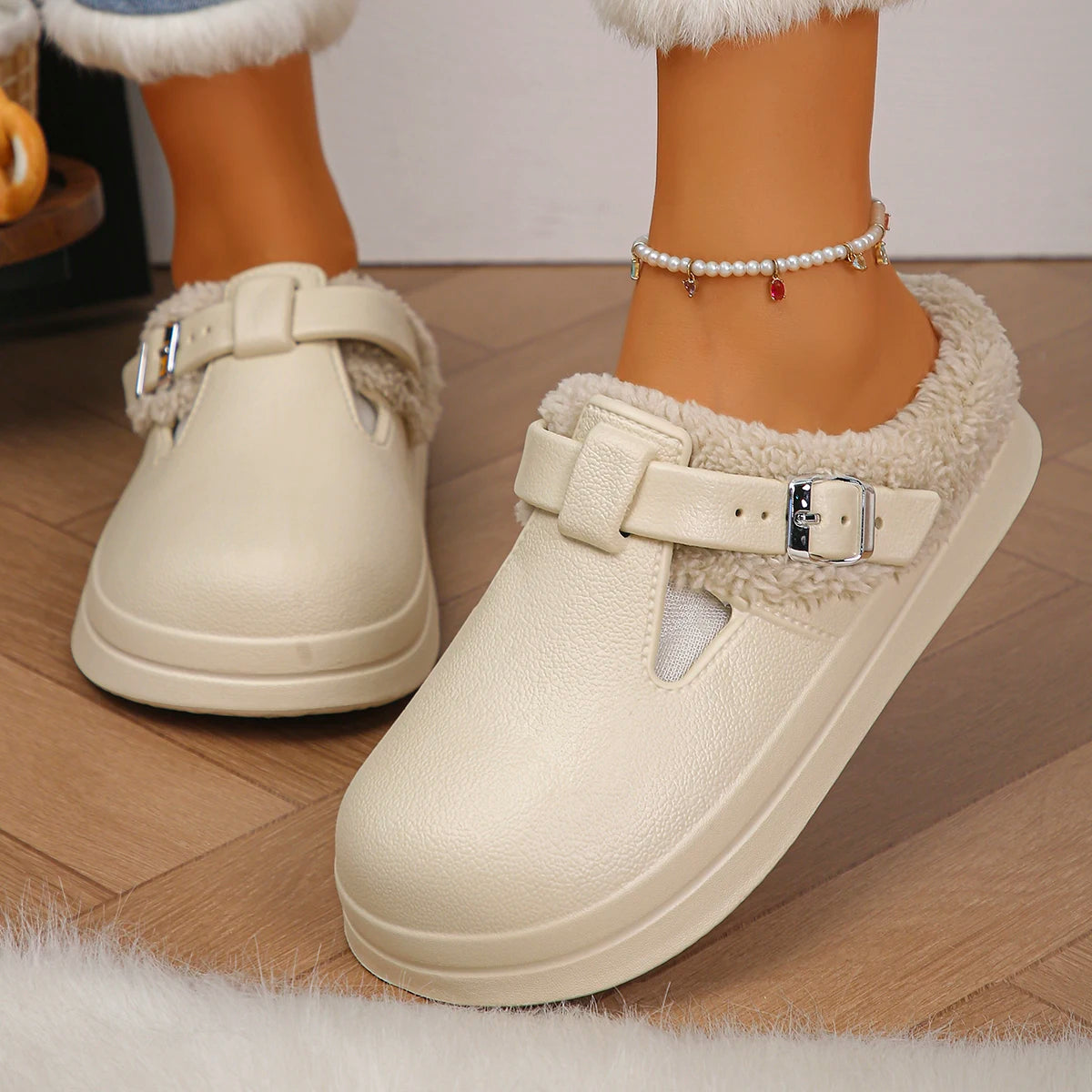 Warme Pantoffels met Pluche Voering Dames Winterslippers Indoor EVA Antislip Zool Metalen Gesp Comfort | Sansoti