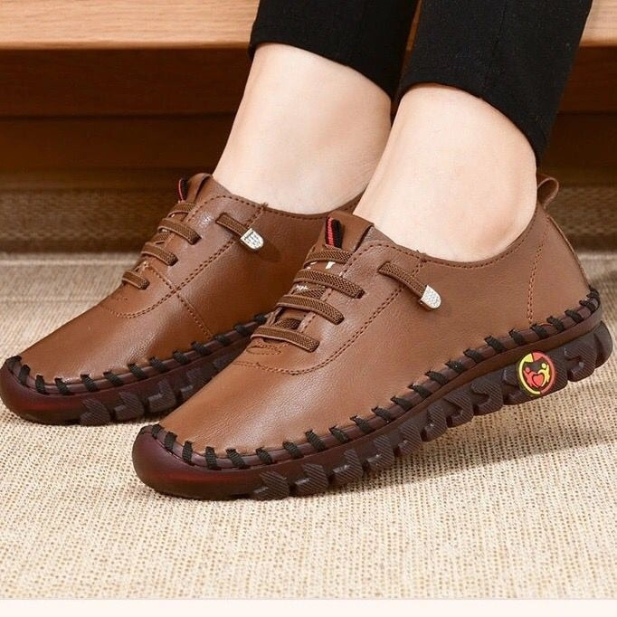 Comfortable Flat Women's Loafer with Arch Support and Orthopedic Sole | Sansoti