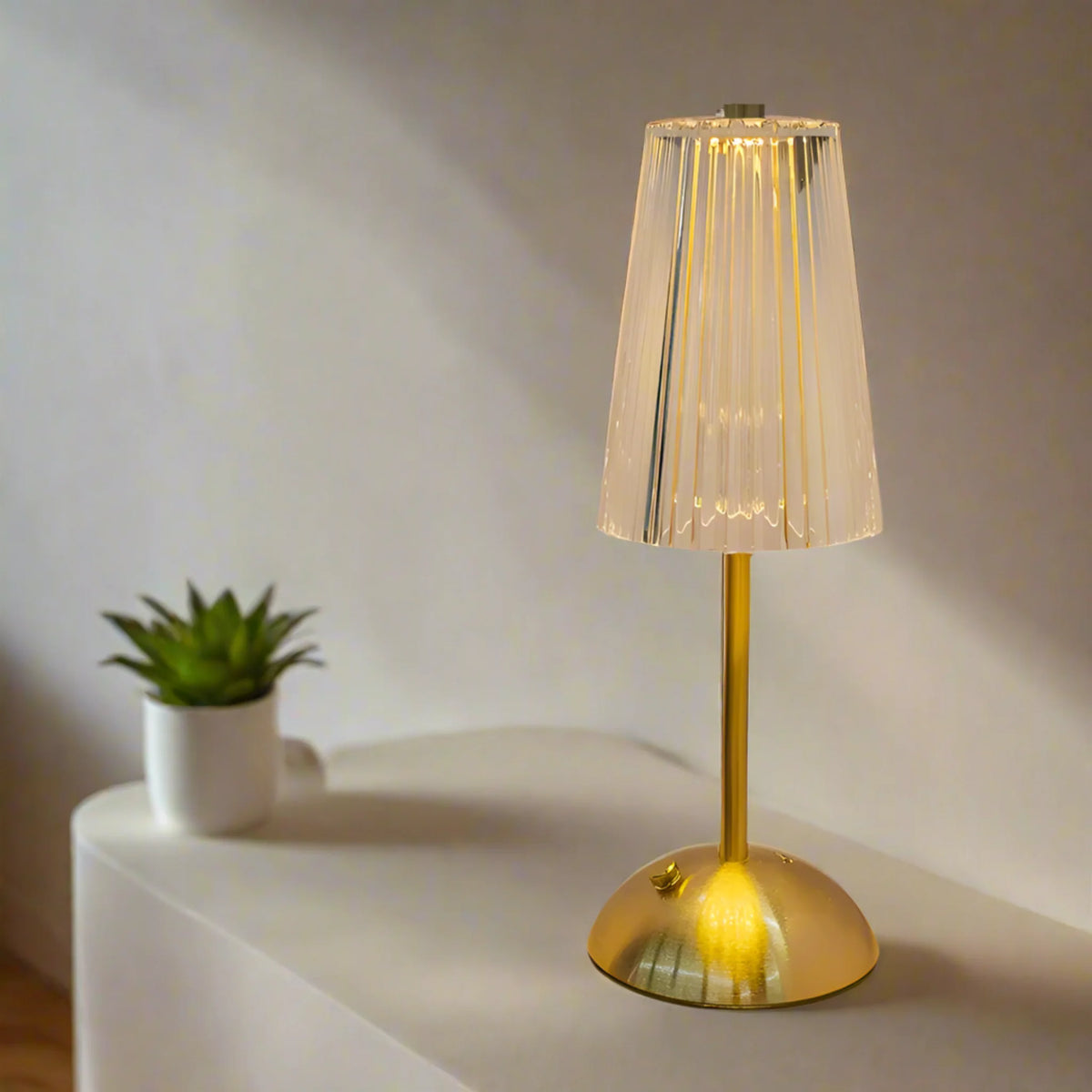 Rechargeable Crystal Gold LED Table Lamp, Cordless and Dimmable, Touch Ambient Lighting for Living Room and Bedroom | Sansoti