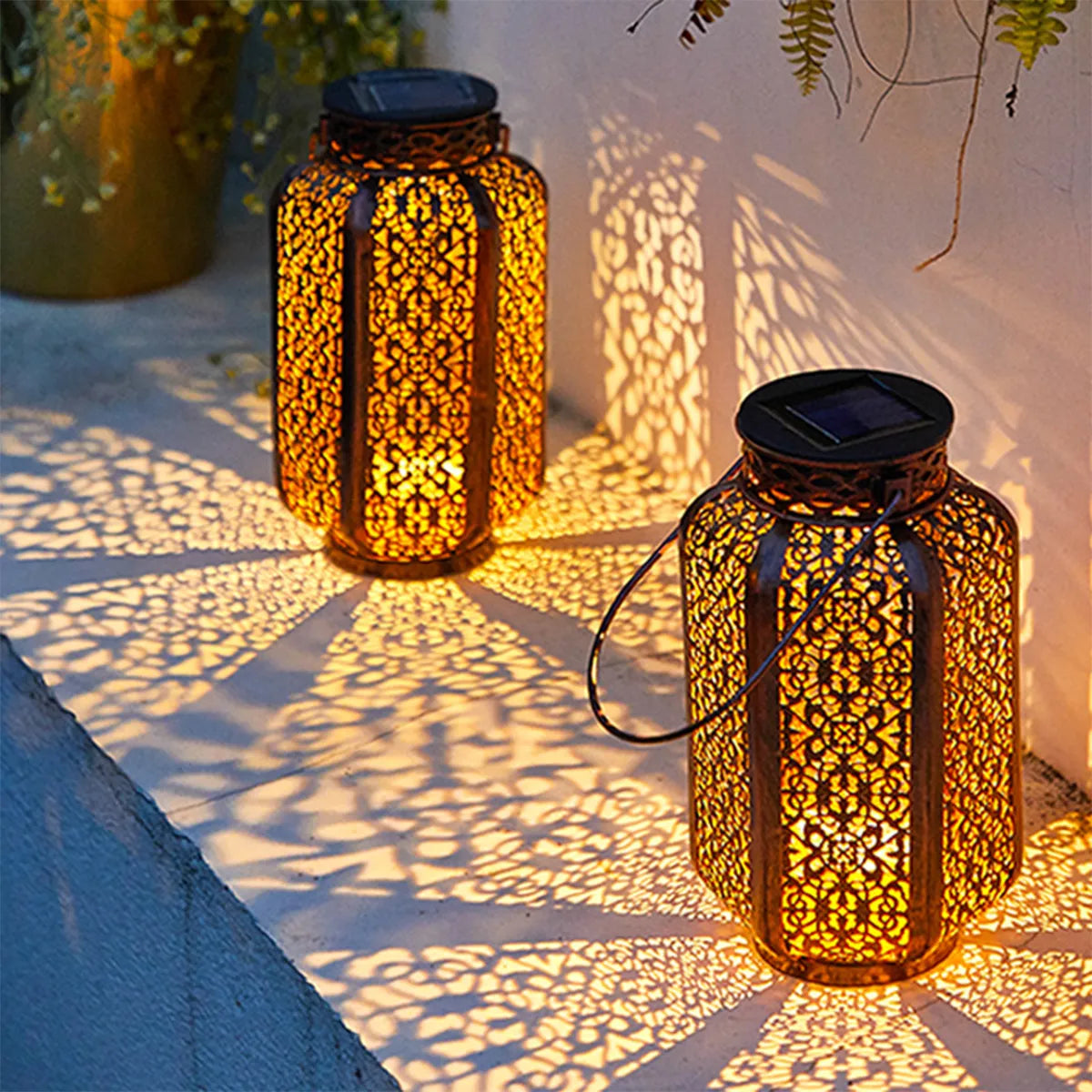 Lanterne solaire extérieure fer cuivre motif marocain Jardin Terrasse Balcon IP44 8-10 heures Énergie solaire Éclairage d'ambiance | Restfield