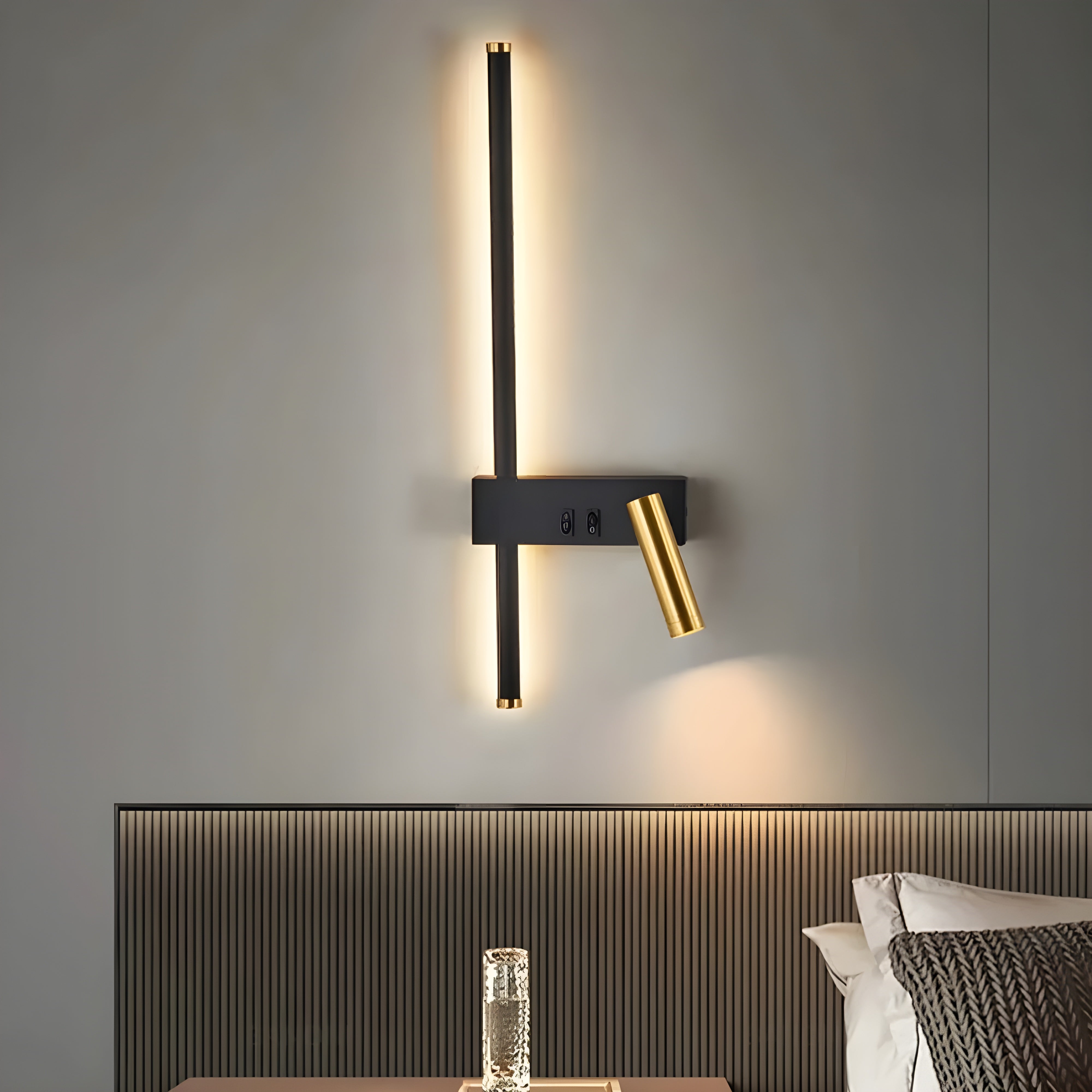 Wandlampe LED Schwarz Gold Mit Schalter Up Down Light | Restfield