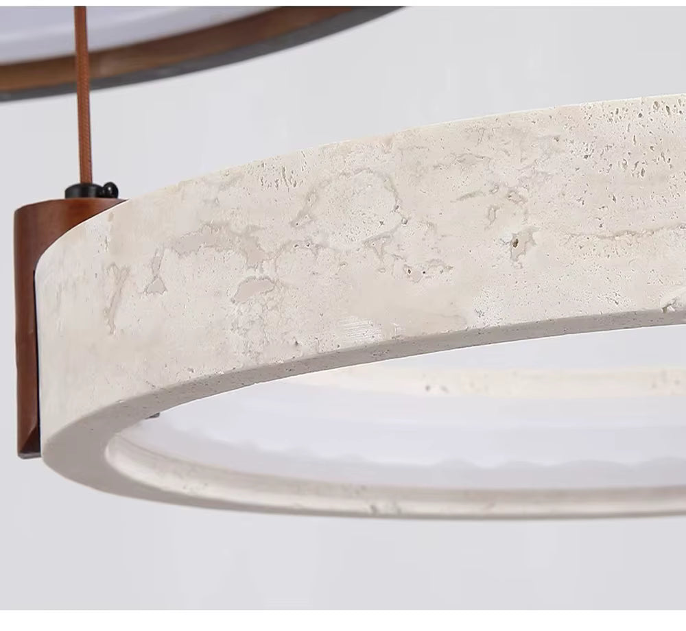 Runde Naturstein-Deckenleuchte aus Travertin, dimmbare LED-Hängeleuchte für Wohnzimmer und Esszimmer, luxuriöses Design-Interieur | Sansoti